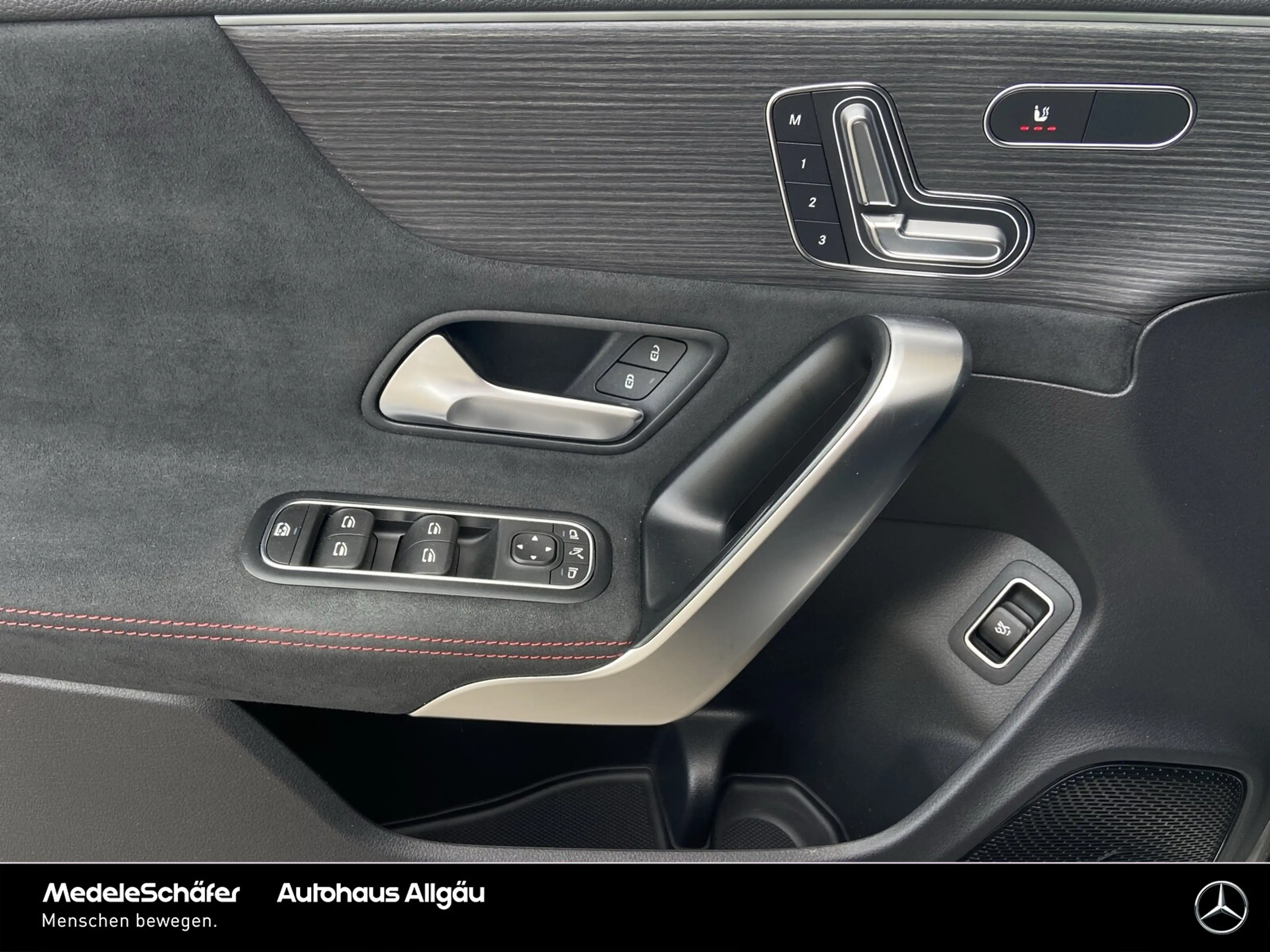 Mercedes-Benz CLA 35 AMG CLA 35 AMG 4M Coupé Night Pano MLed HuD Soundsys — photo 12