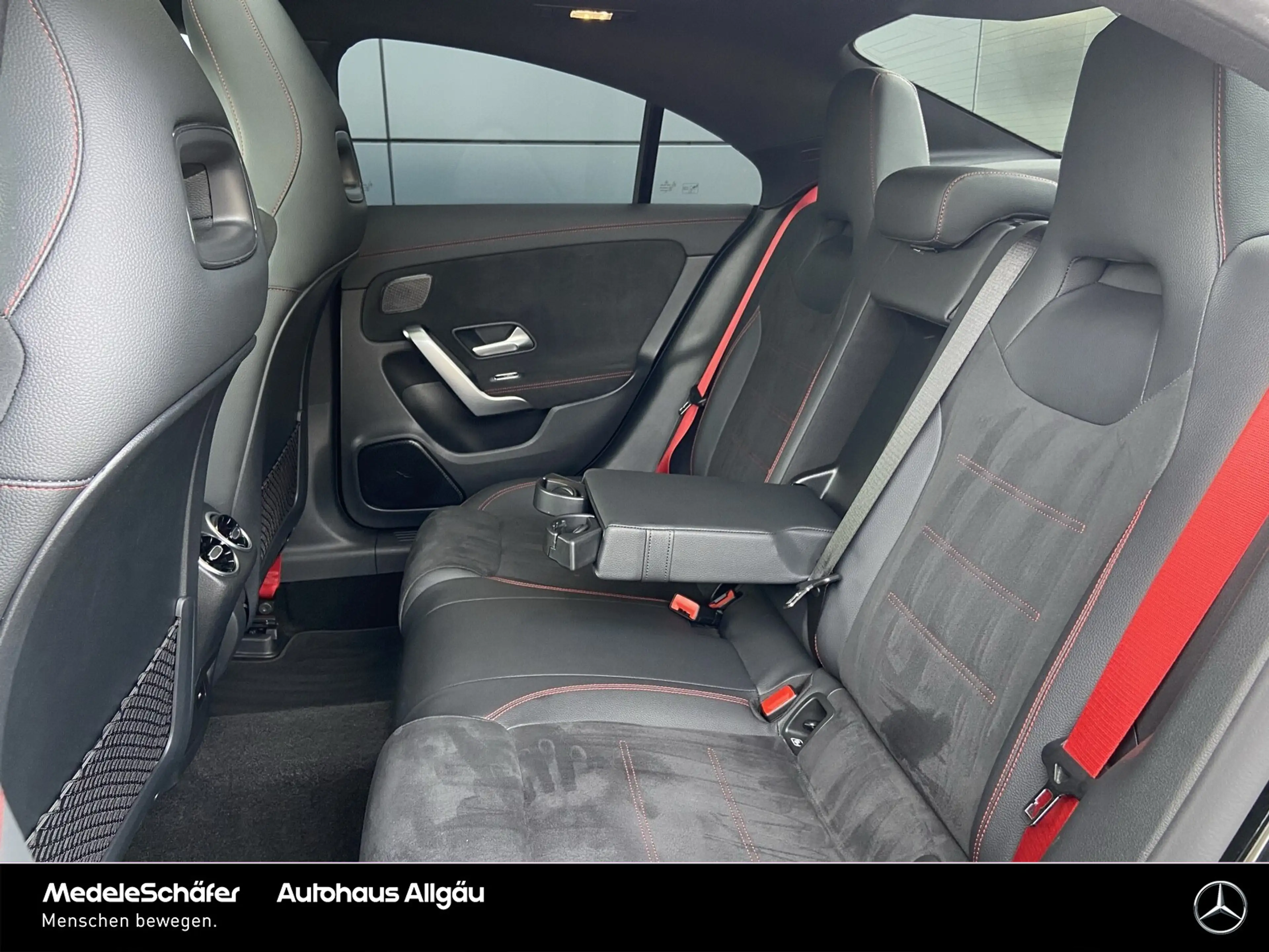 Mercedes-Benz CLA 35 AMG CLA 35 AMG 4M Coupé Night Pano MLed HuD Soundsys — photo 14