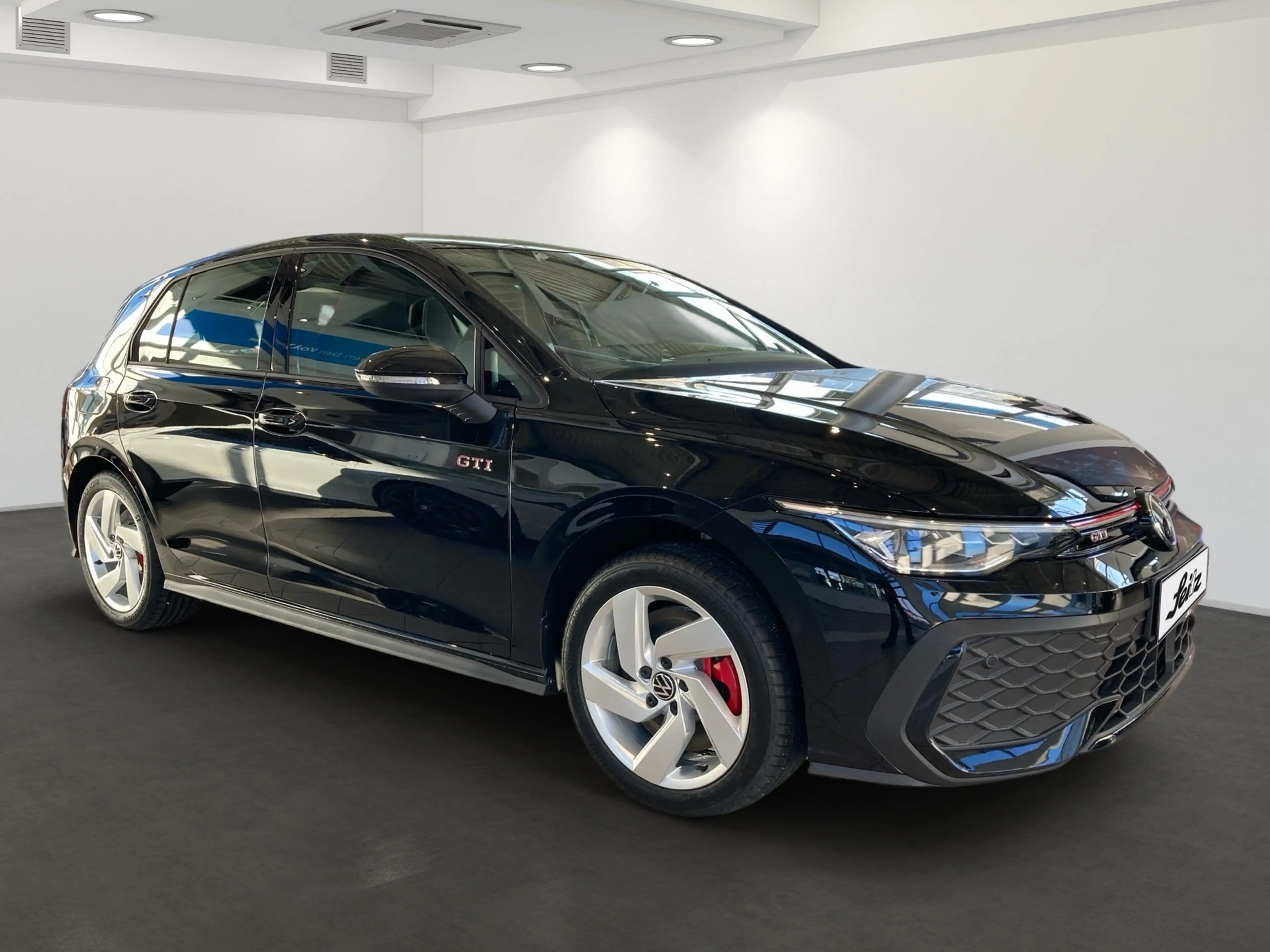 Volkswagen Golf VIII 2.0 TSI GTI *LED*KAMERA*SITZHZG* — photo 5