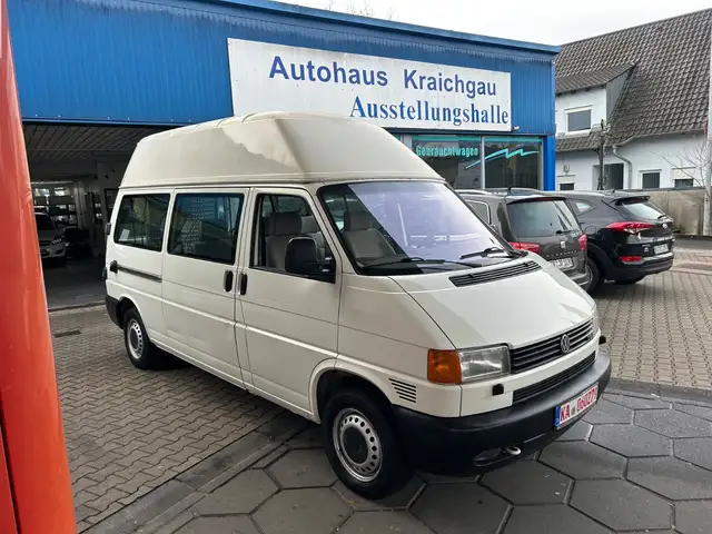 Volkswagen T4 Caravelle 2.5 TDI 75kW lang Hochdach klima