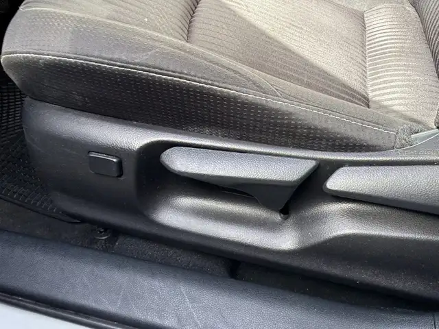 Toyota Prius view 20