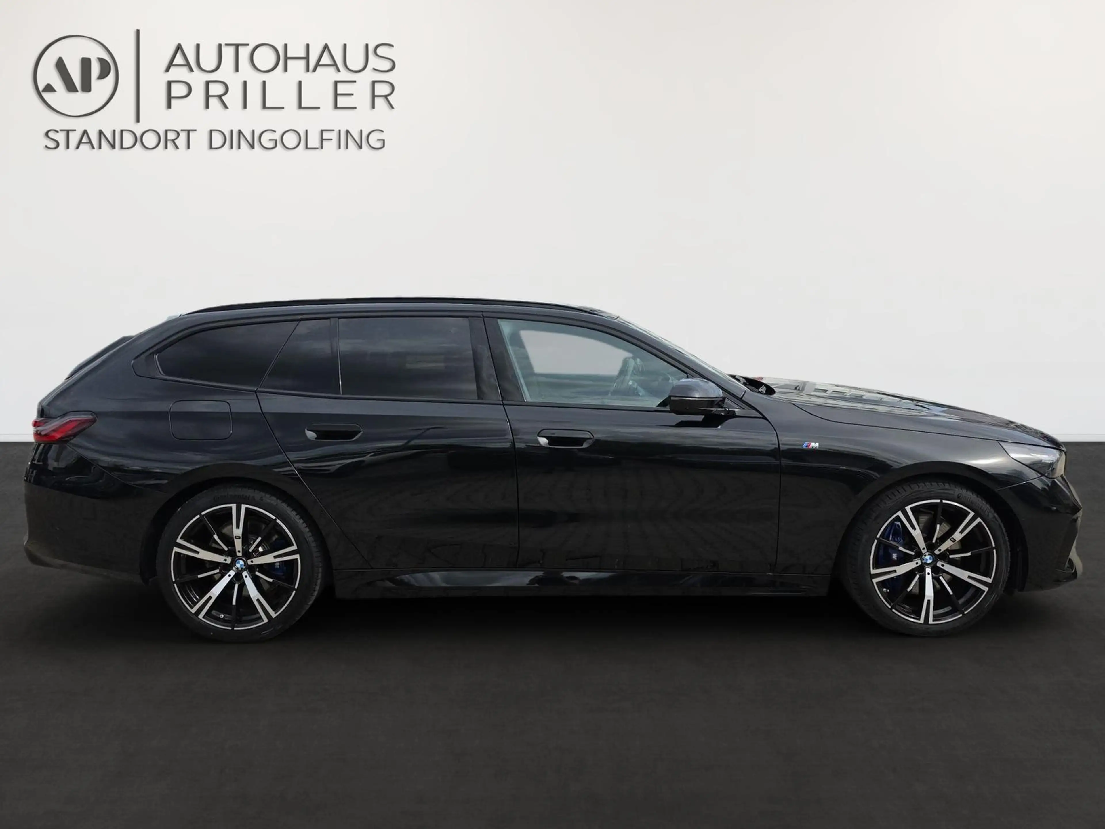 BMW 540 d Touring xDrive M Sport Pro/AHK/HUD/Leder — photo 5