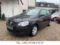 Volkswagen Polo IV Trendline **1.Hand / wenig km / TÜV** Zwart - thumbnail 1