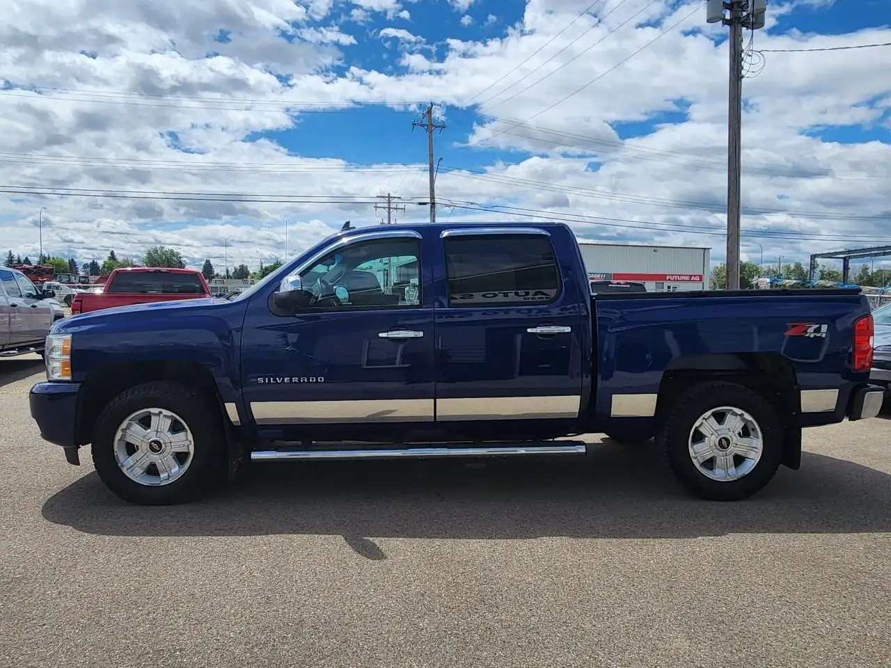 Chevrolet Silverado 1500 photo Chevrolet Silverado 1500
