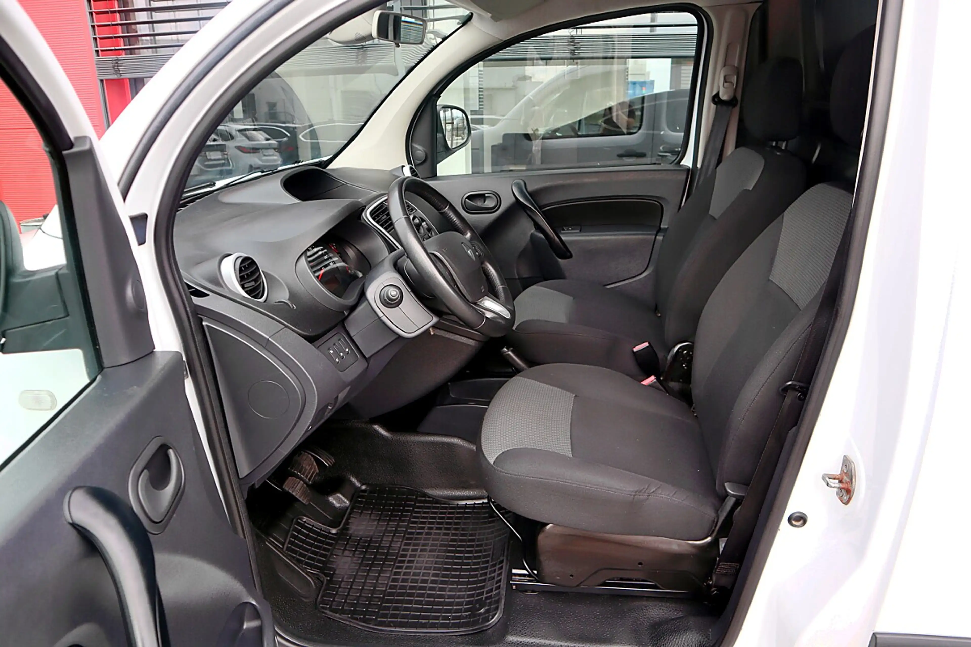Renault Kangoo Express Maxi dCi 115 L2 *Netto 10.000€* — photo 6