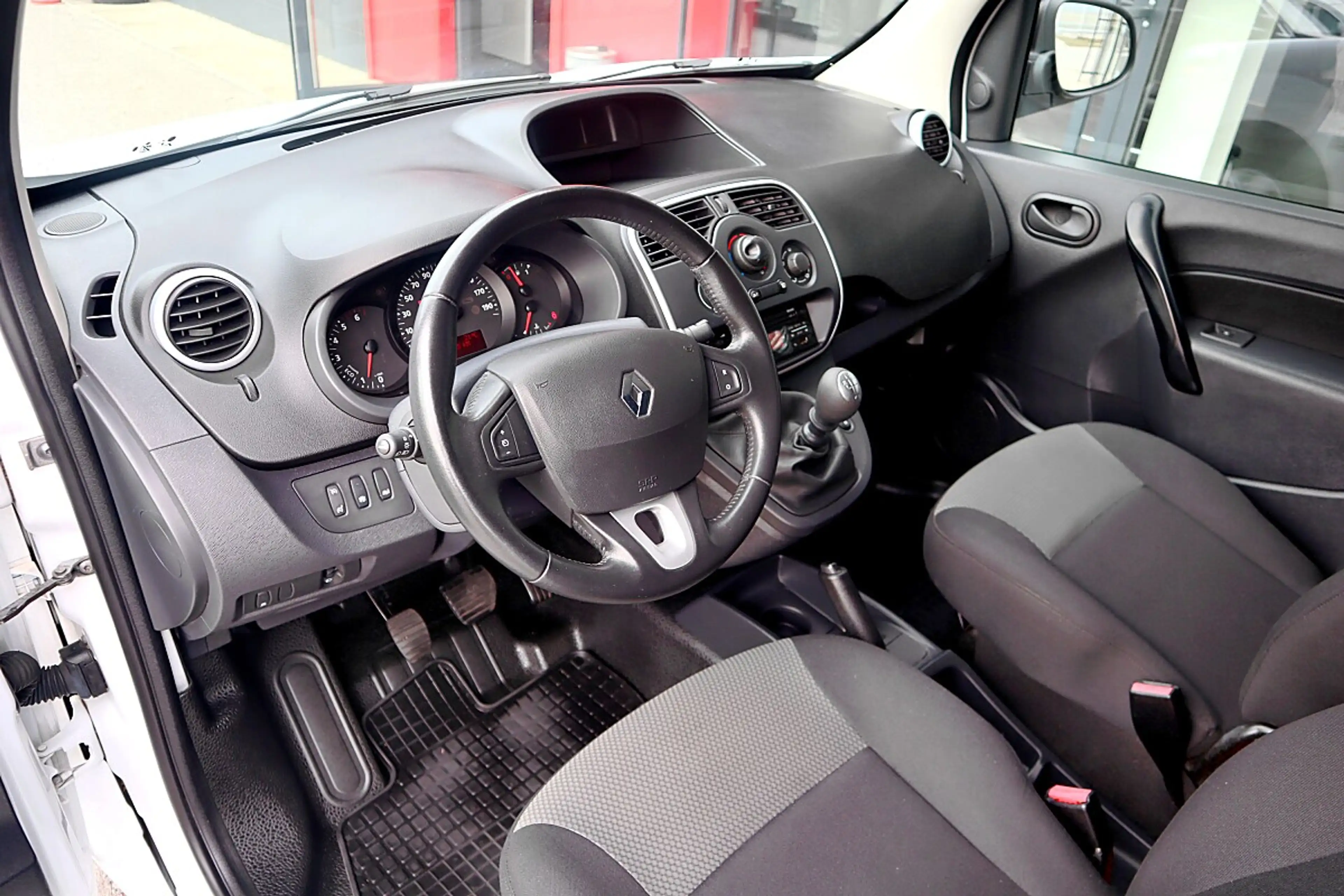 Renault Kangoo Express Maxi dCi 115 L2 *Netto 10.000€* — photo 5