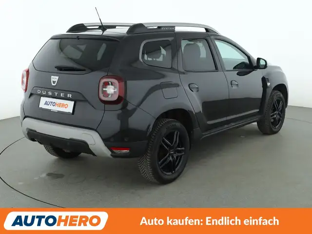 Dacia Duster view 6