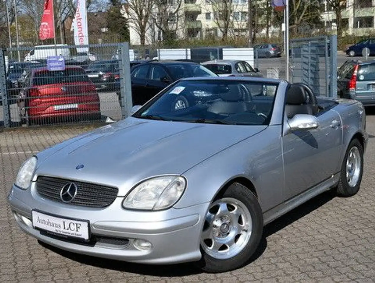 Mercedes-Benz SLK 230
