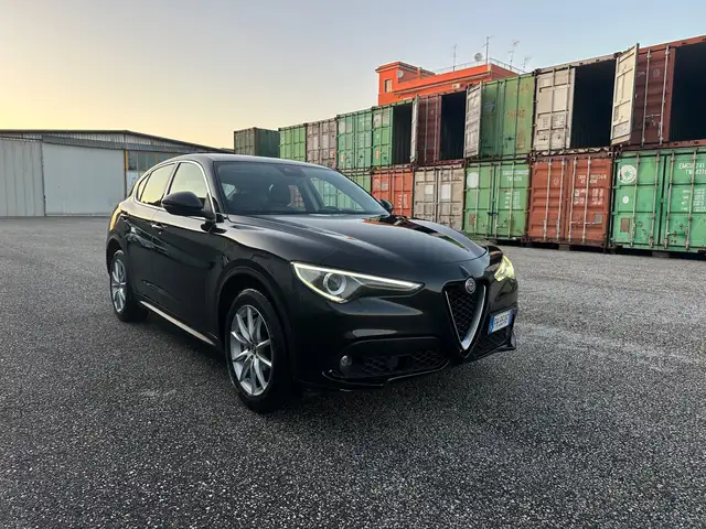 Alfa Romeo Stelvio Stelvio 2.2 Turbodiesel 210 CV AT8 Q4 Executive