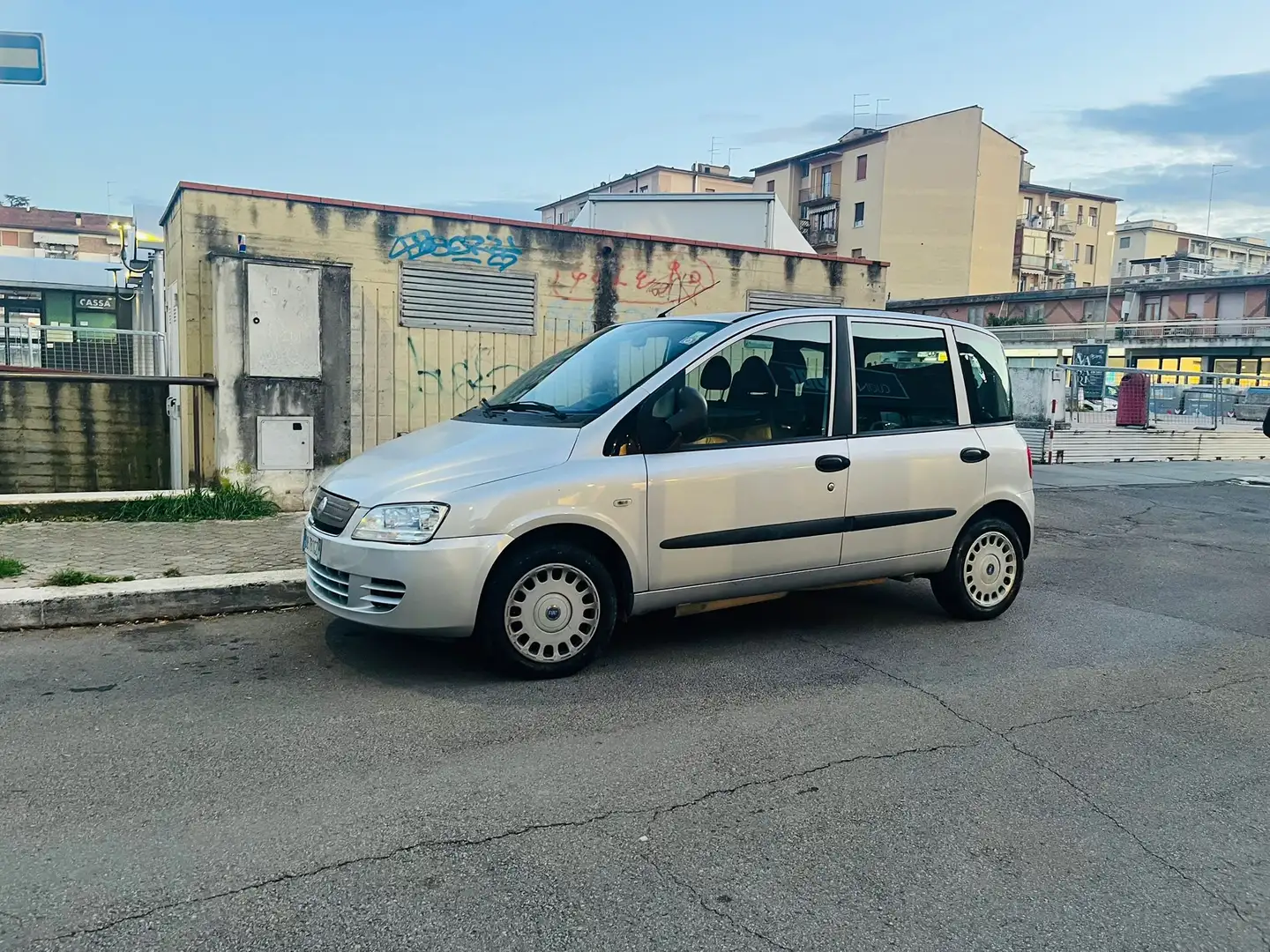 Fiat Multipla 1.6 NATURALPOWER Torino Beige - 2