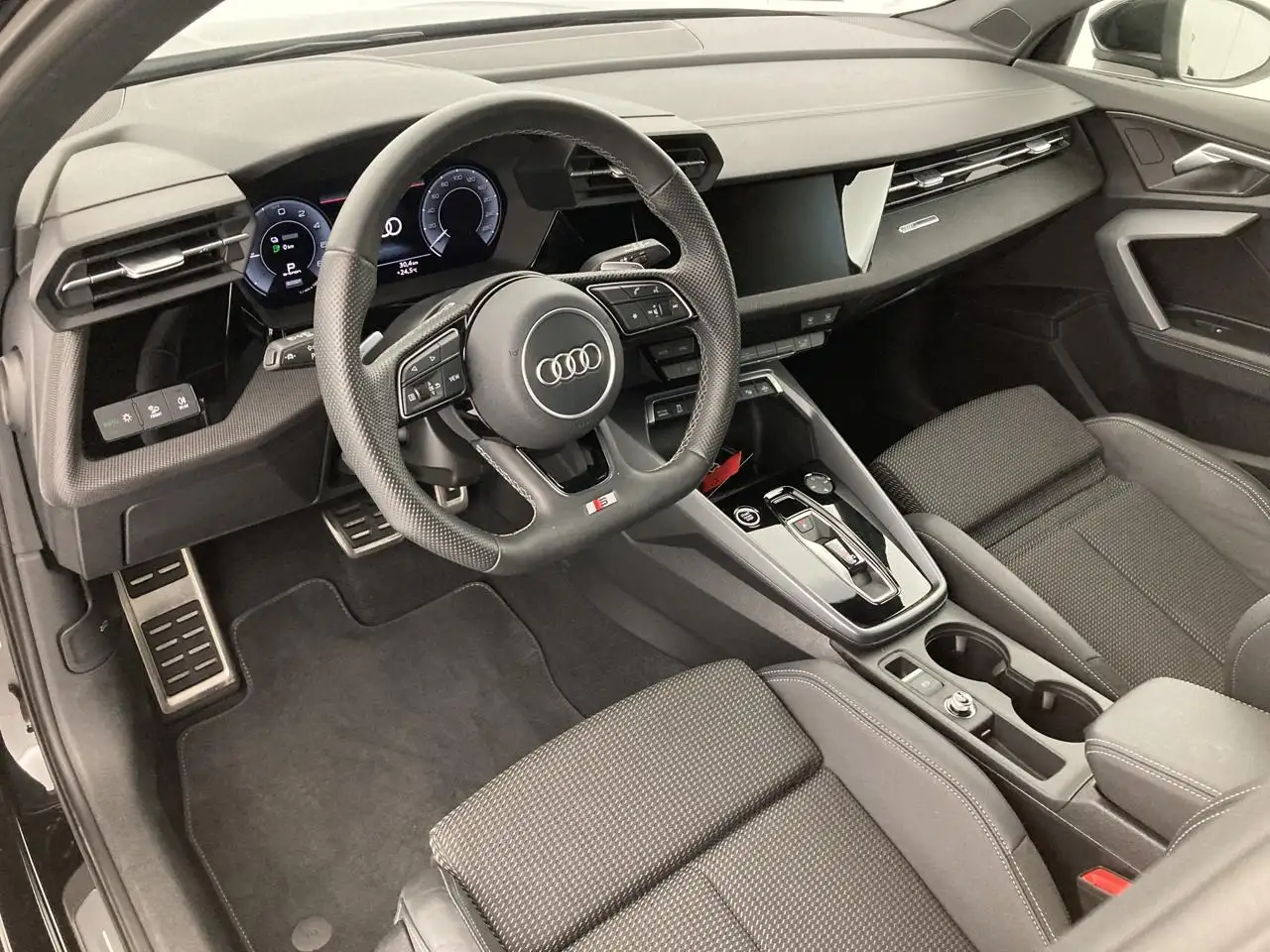 Audi A3 40 TFSIe S-Line S tronic (150 kW), миниатюра 9