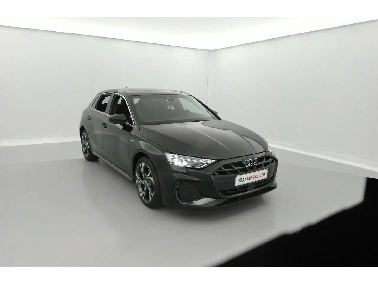Audi A3 40 TFSIe S-Line S tronic (150 kW), миниатюра 3