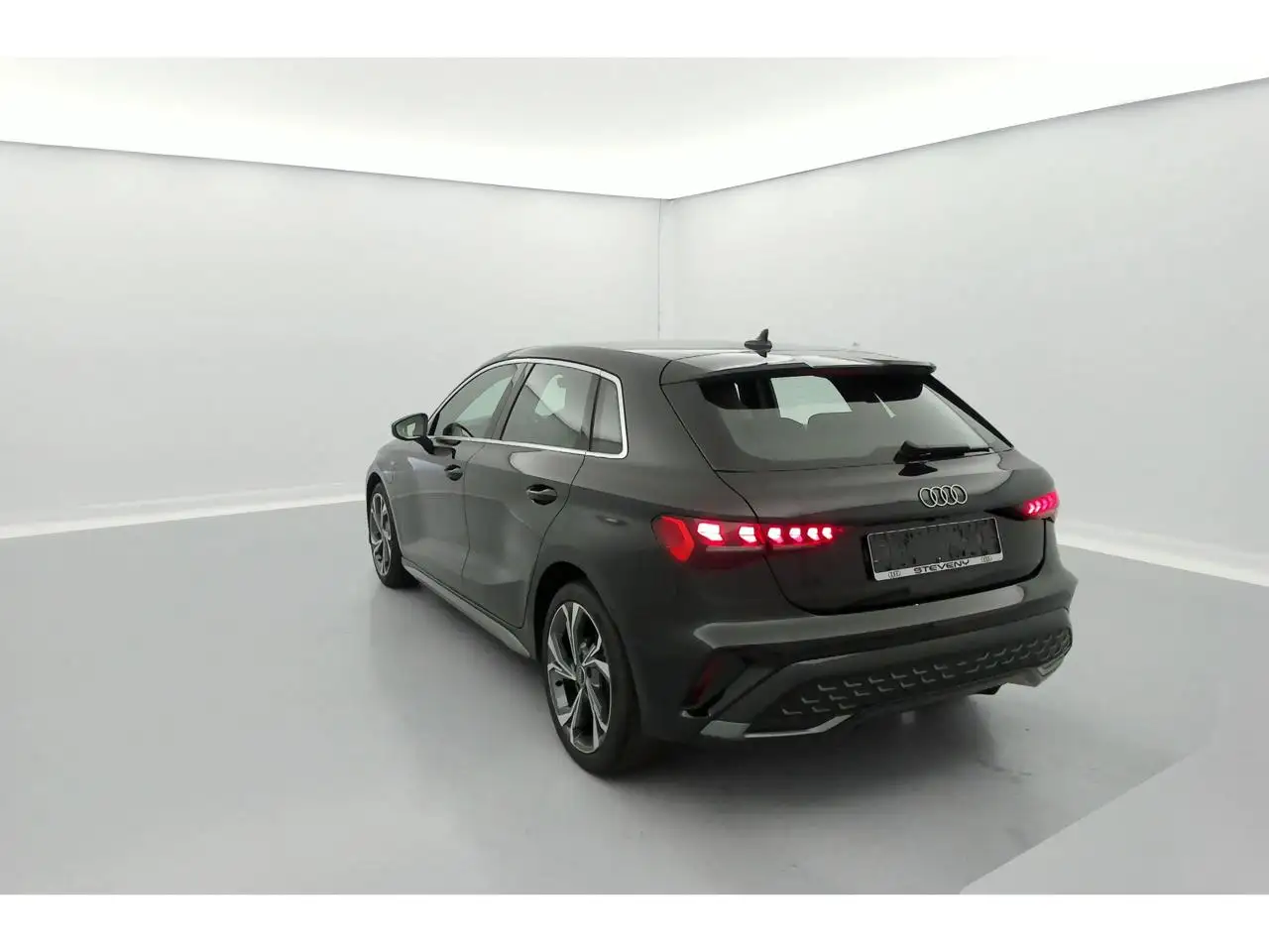 Audi A3 40 TFSIe S-Line S tronic (150 kW), миниатюра 6