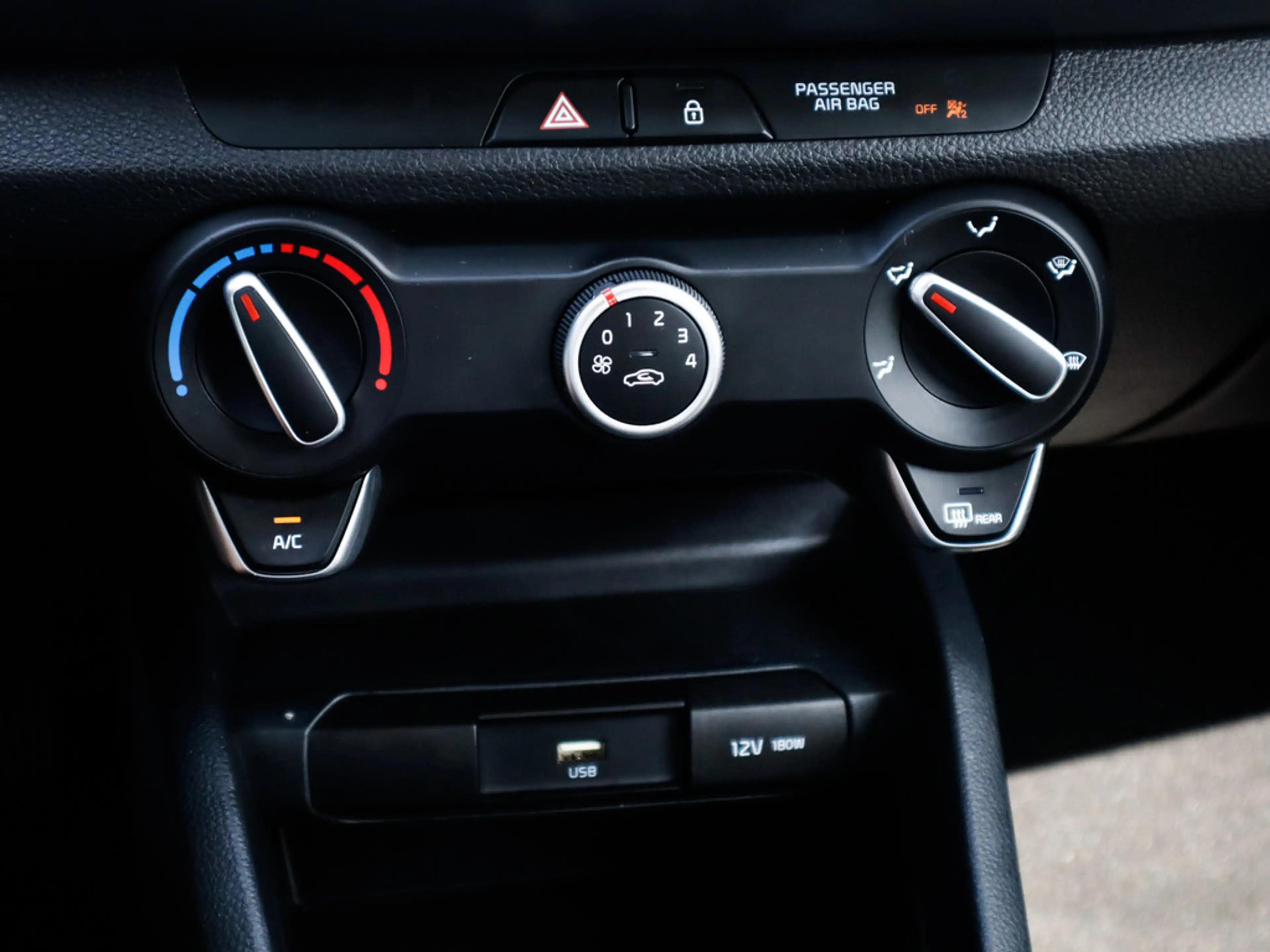 Kia Stonic 1.0 T-GDi MHEV ComfortLine 1e-Eig. & Keurig-Onderh — photo 12