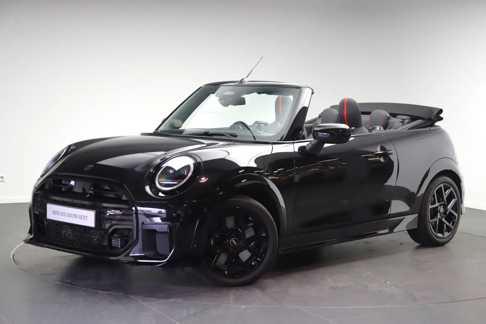 MINI Cooper C Cabrio Automaat / John Cooper Works / Pakket XL / 17" JCW Zwart - 2