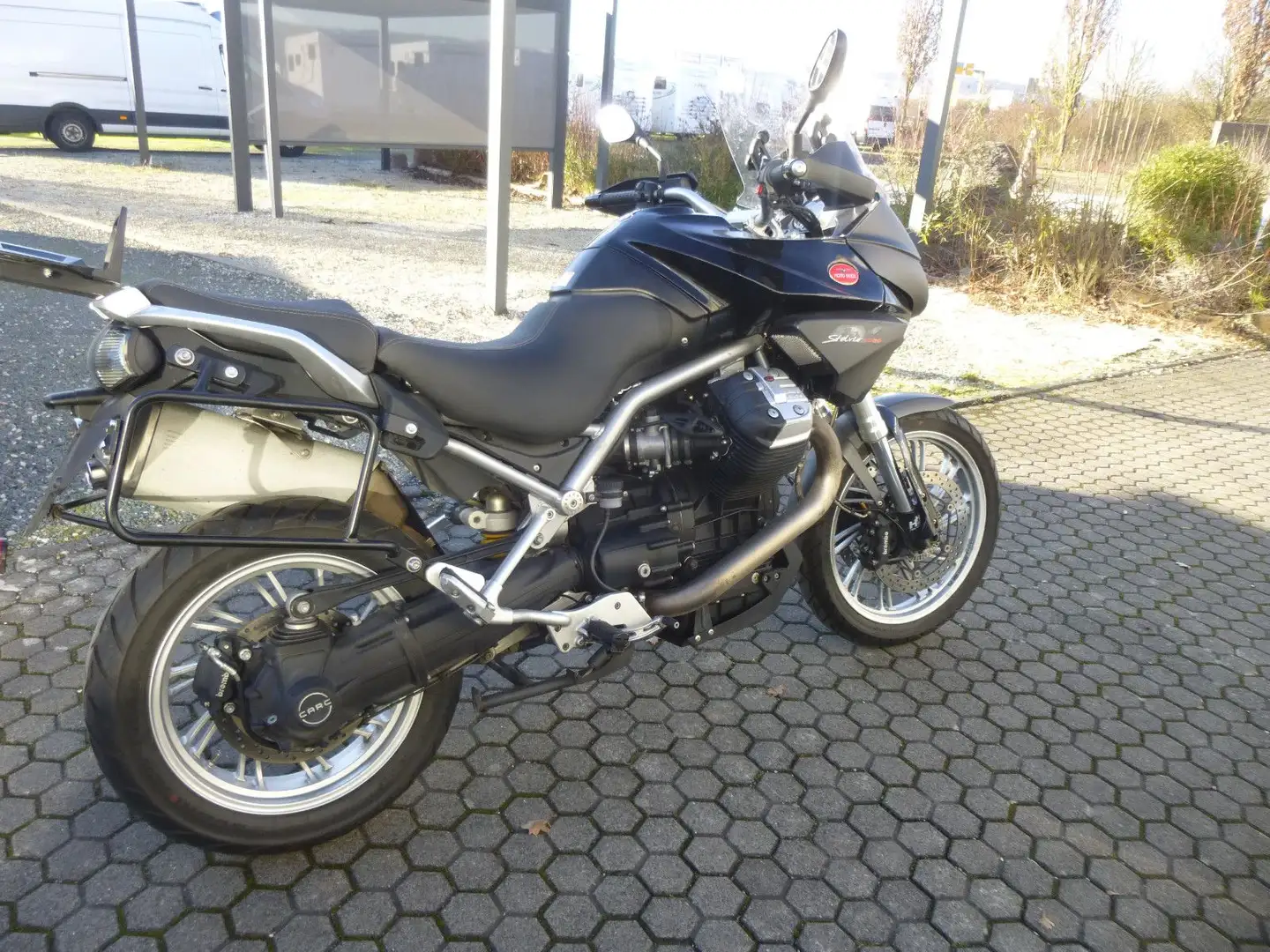 Moto Guzzi Stelvio 1200 ABS Noir - 1