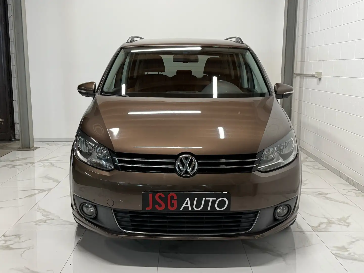 Volkswagen Touran 1.6 TDI DSG Comfortline Marrone - 2