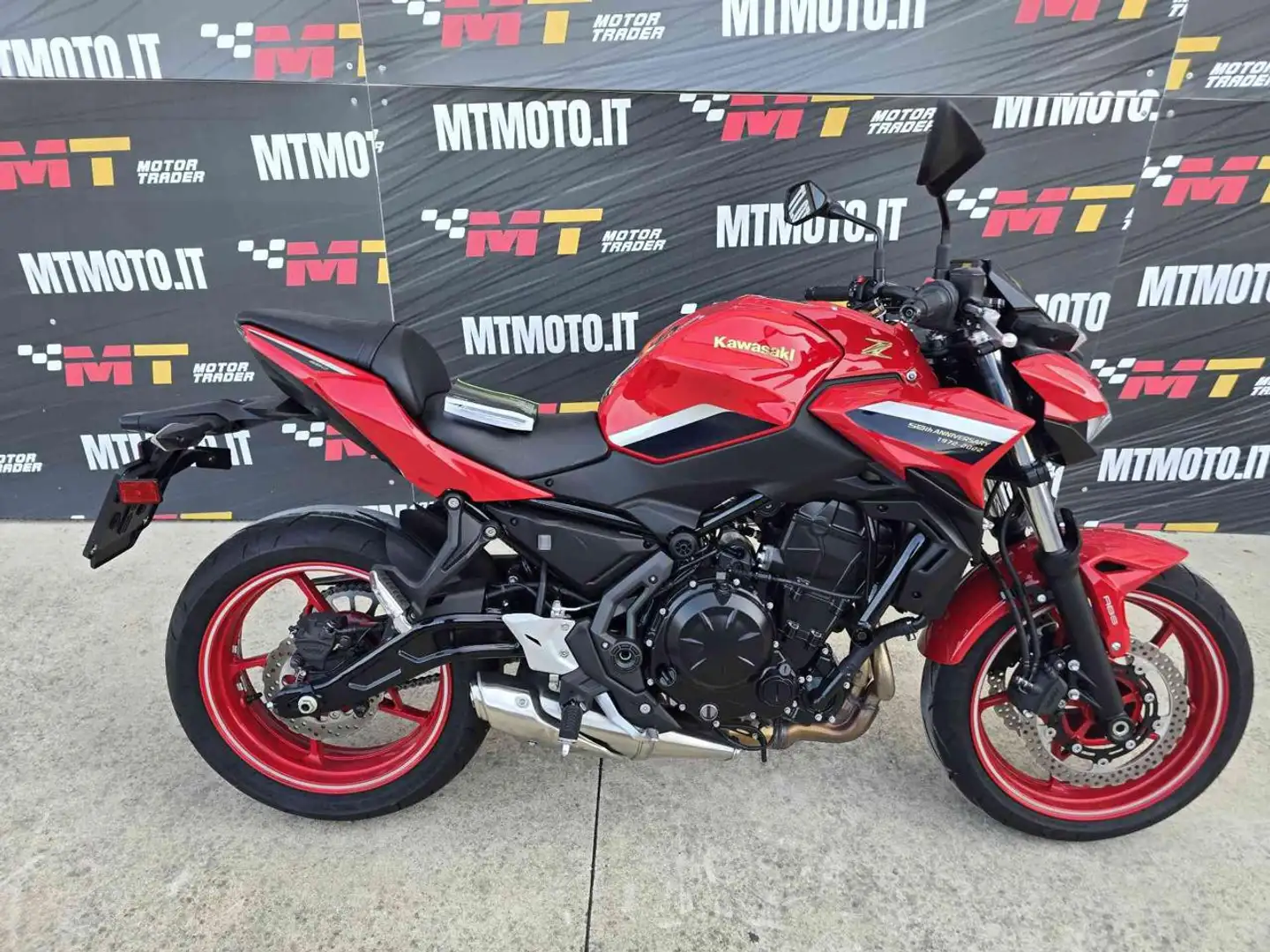 Kawasaki Z 650 Video 360 Anniversary  km 321 Rosso - 1