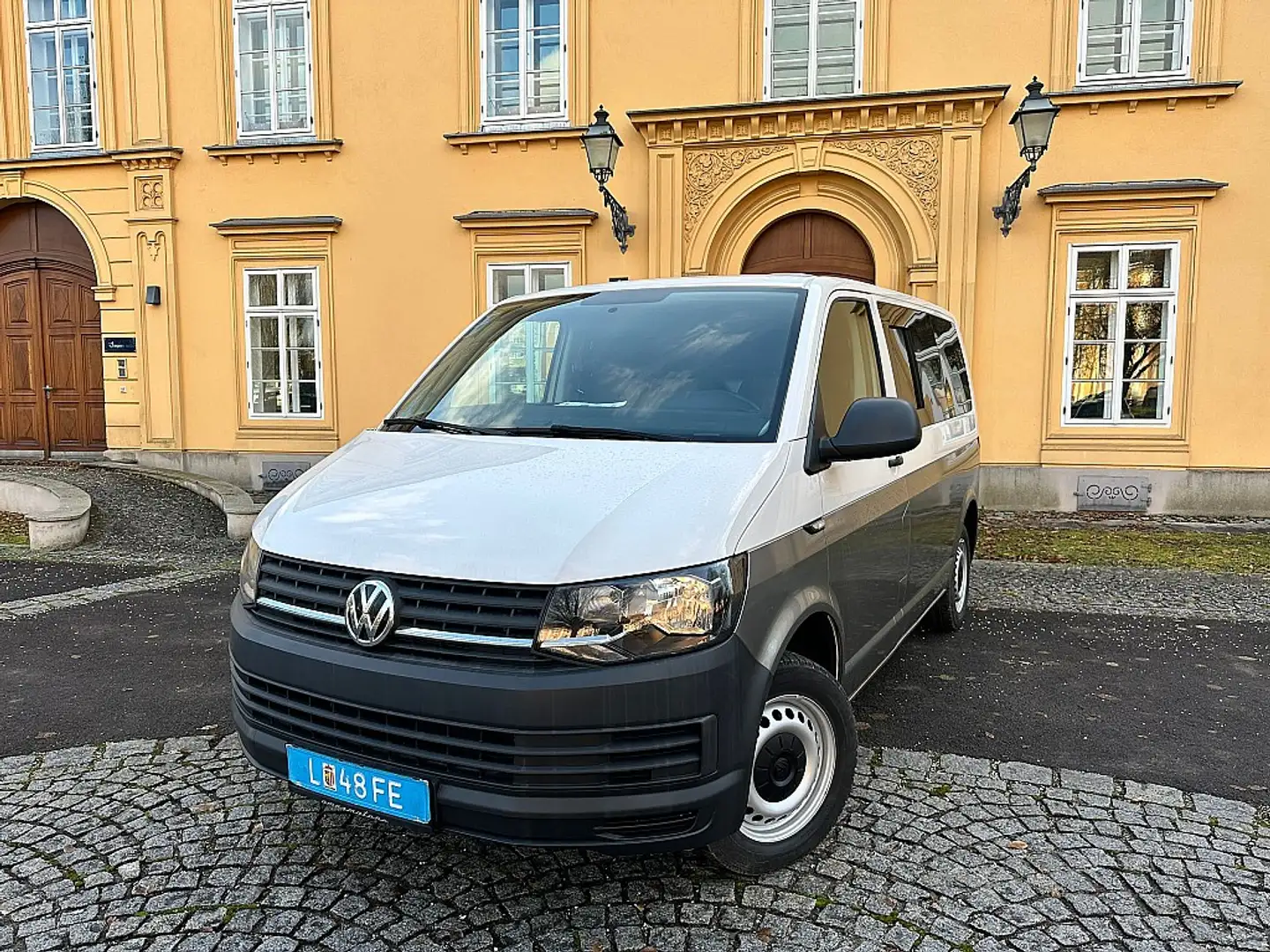 Volkswagen T6 Transporter KR 2,0 TDI BMT *ZGG 3,0T Heckklappe, Sitzheizun... Weiß - 2