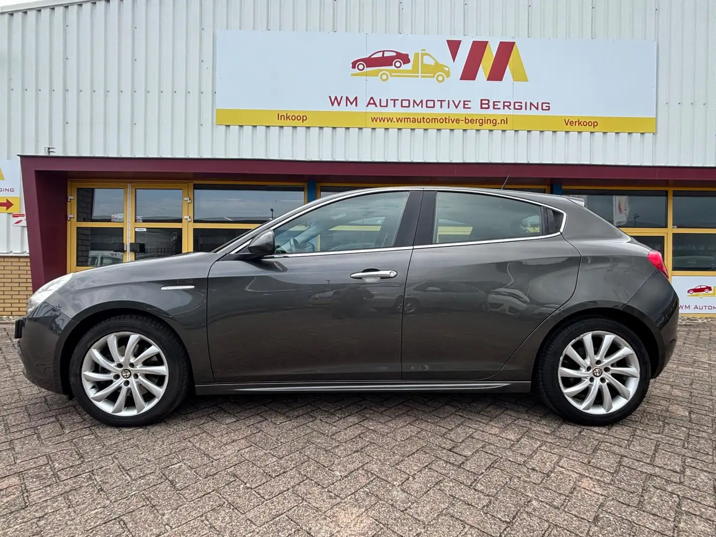 Alfa Romeo Giulietta 1.4 T Distinctive AIRCO Gris - 2