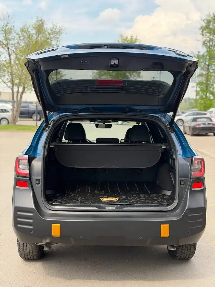 Subaru OUTBACK photo Subaru OUTBACK