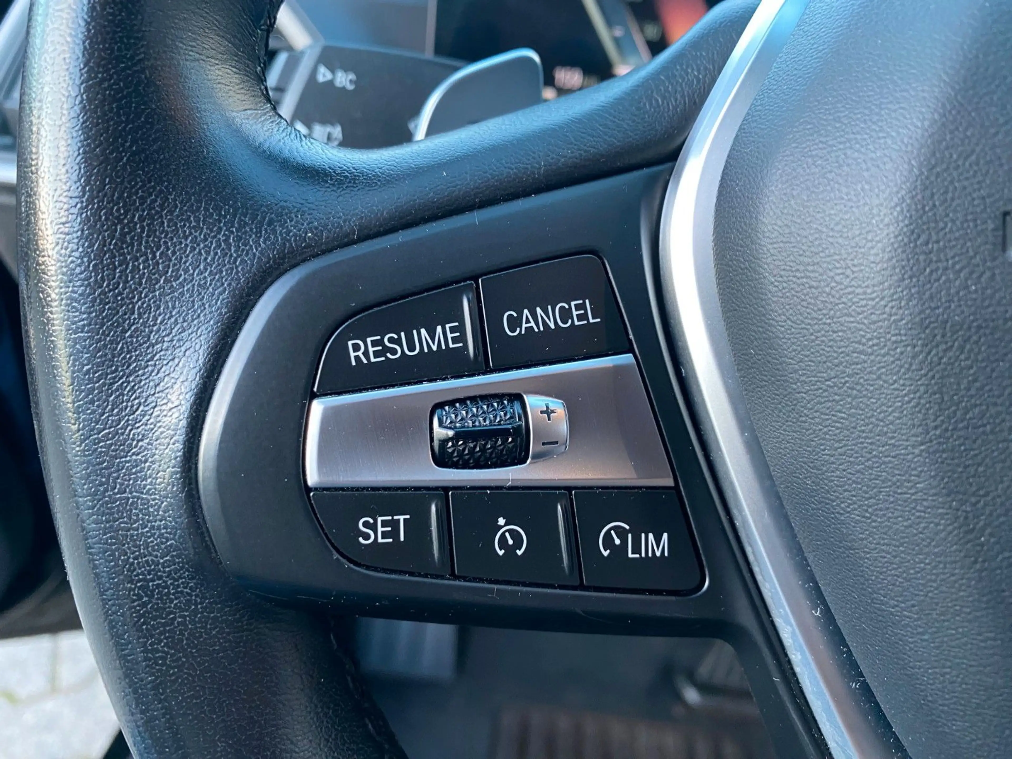 BMW 318 3 Touring 318 i  LED Kameraa HeadUp Navi — photo 15