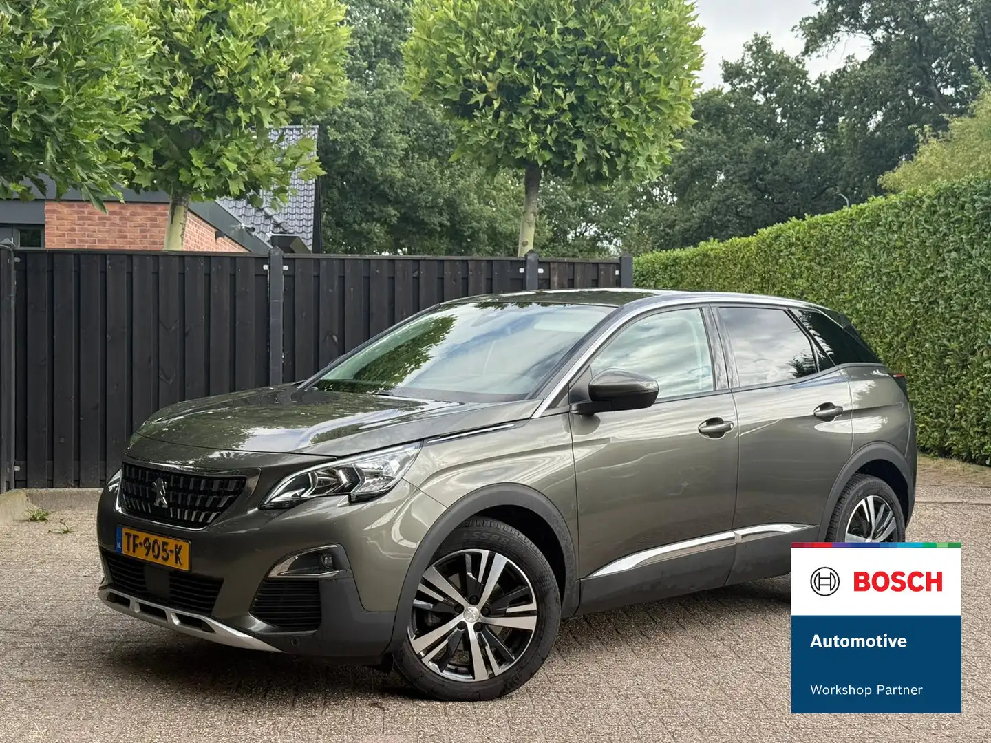 Peugeot 3008 1.2 PureTech Allure Camera LEER cruise Gris - 1