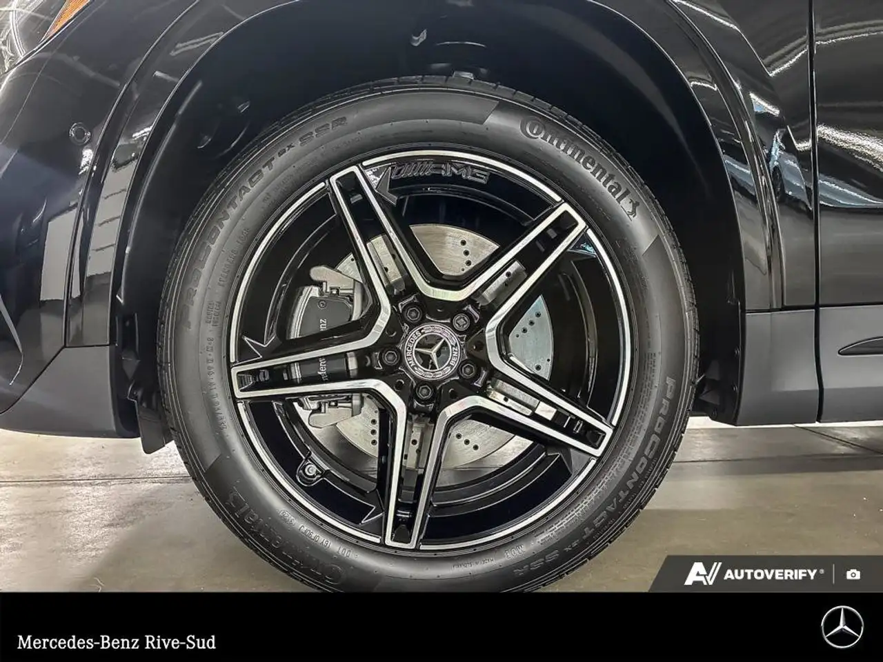 Mercedes-Benz GLA снимка Mercedes-Benz GLA