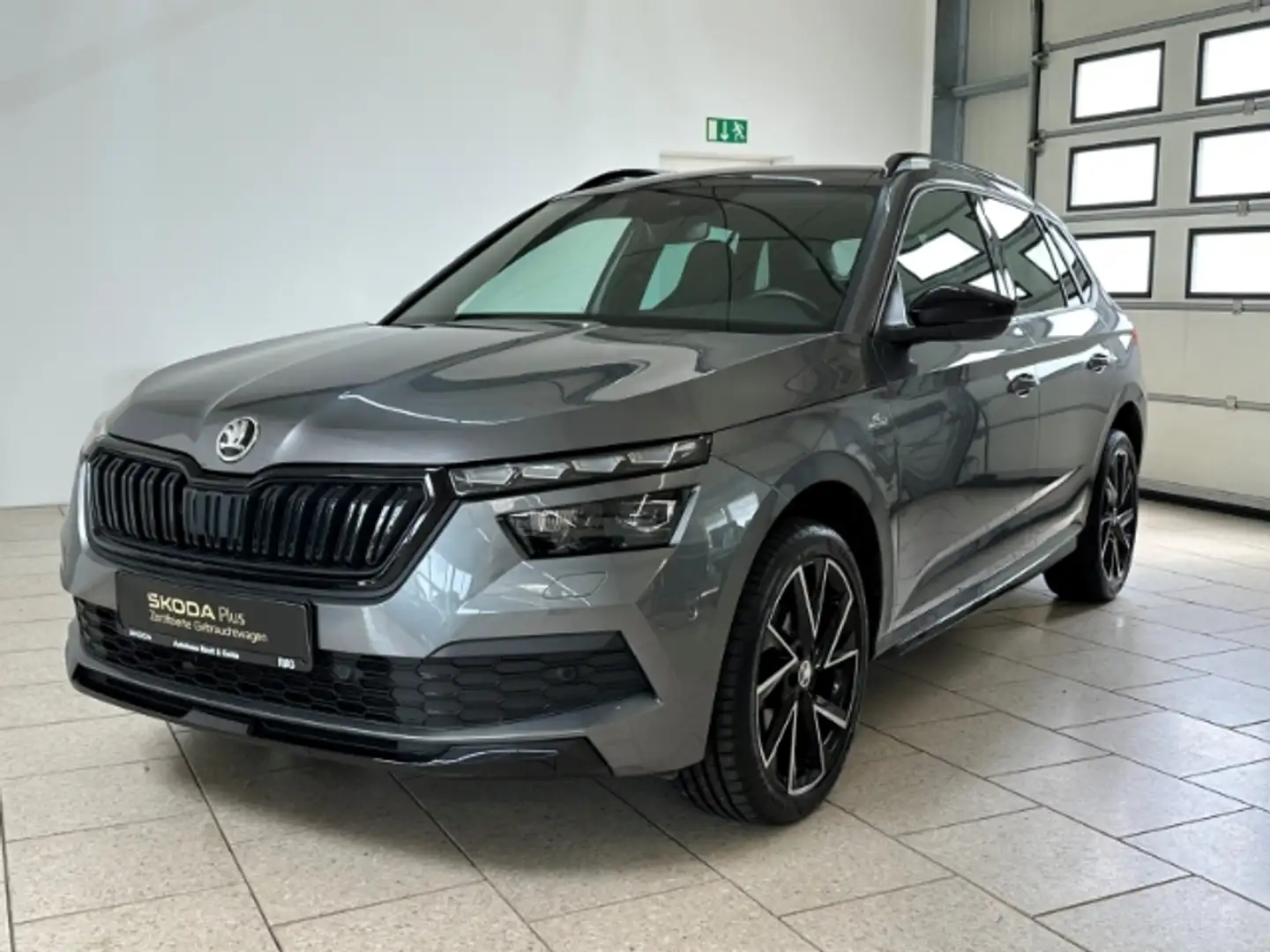 Skoda Kamiq Monte Carlo 1.5 TSI DSG ACC Digit.Cockpit PDCv+h P Gris - 2