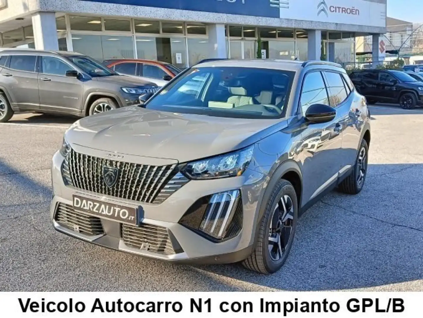 Peugeot 2008 N1 GPL/B Pure Tech 100 S&S Allure Autocarro Gris - 1