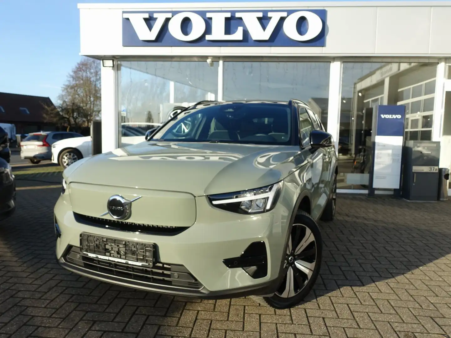 Volvo XC40 Recharge Single Motor Plus/Kamera/BLIS Grün - 1
