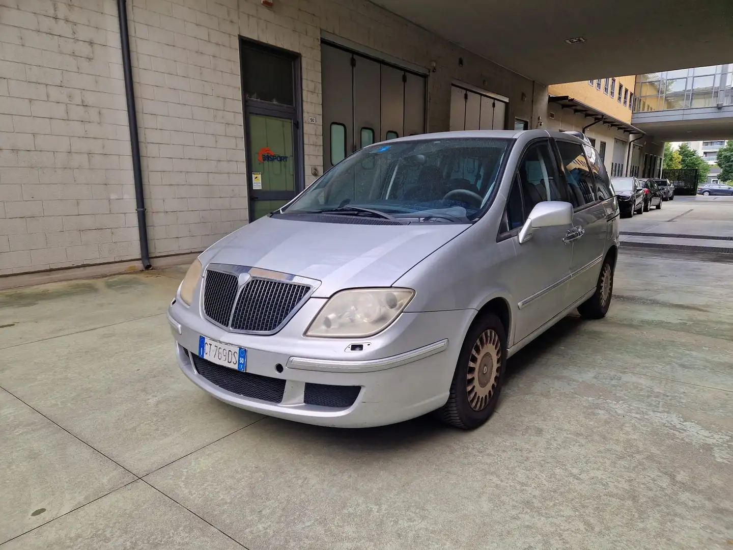 Lancia Phedra 2.2 jtd Executive (7 POSTI) - 1