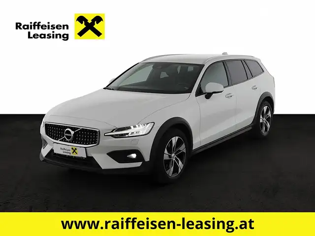 Volvo V60 Cross Country B4 AWD Cross Country Pro Geartronic