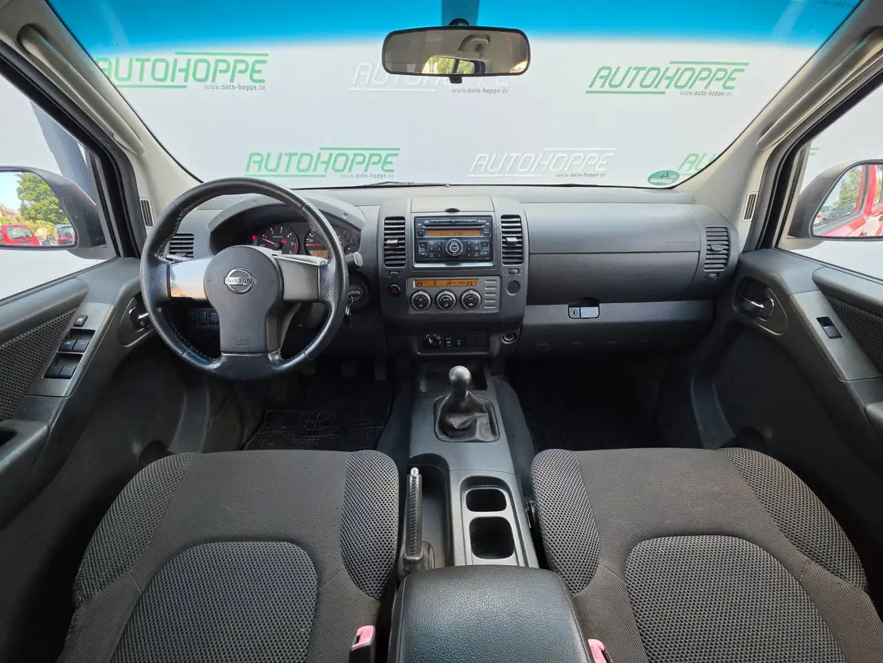 NISSAN NAVARA DOUBLE CAB - 171 ch - ATTELAGE