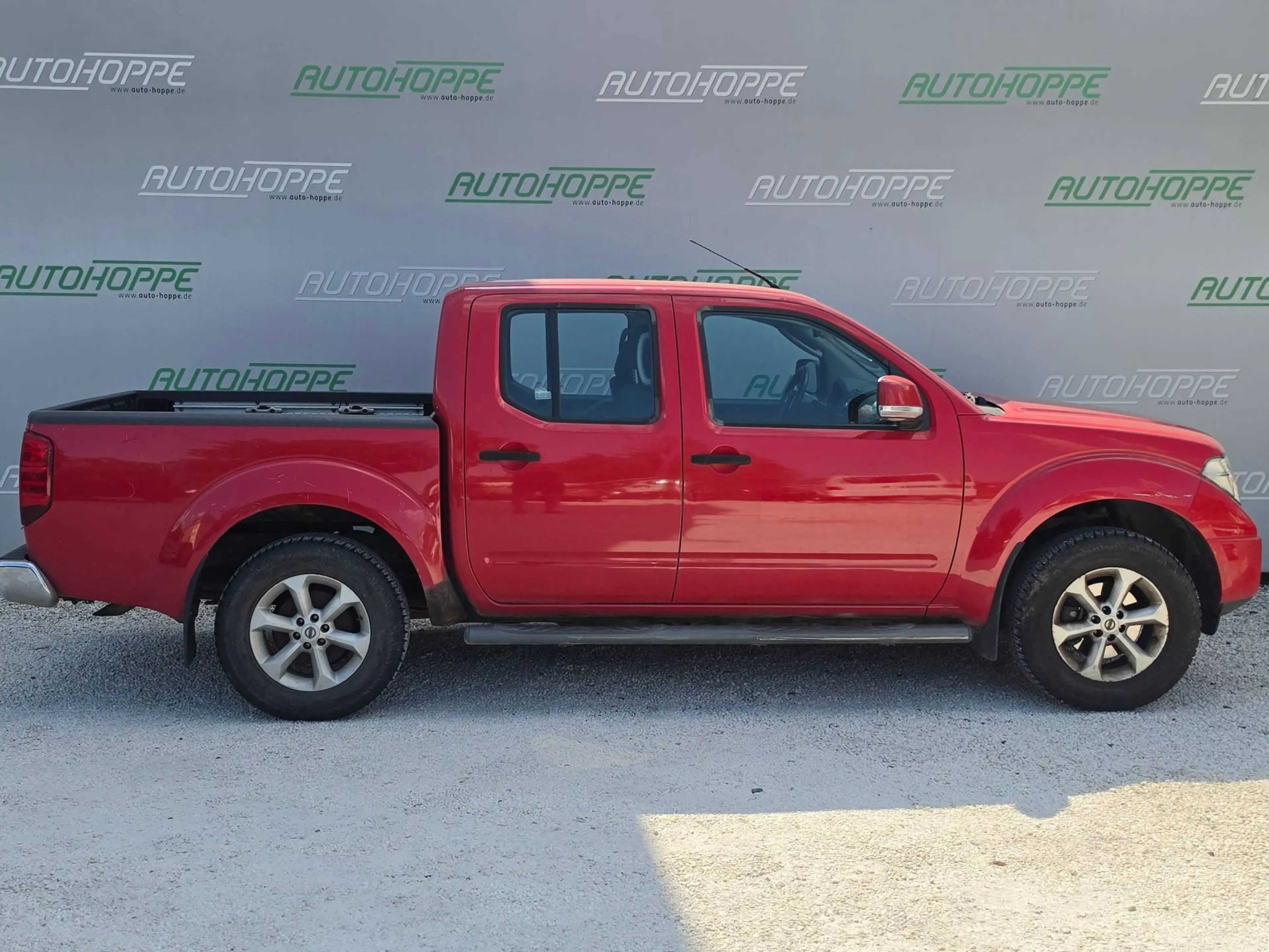 Nissan Navara Double Cab SE 4X4, AHK — photo 7