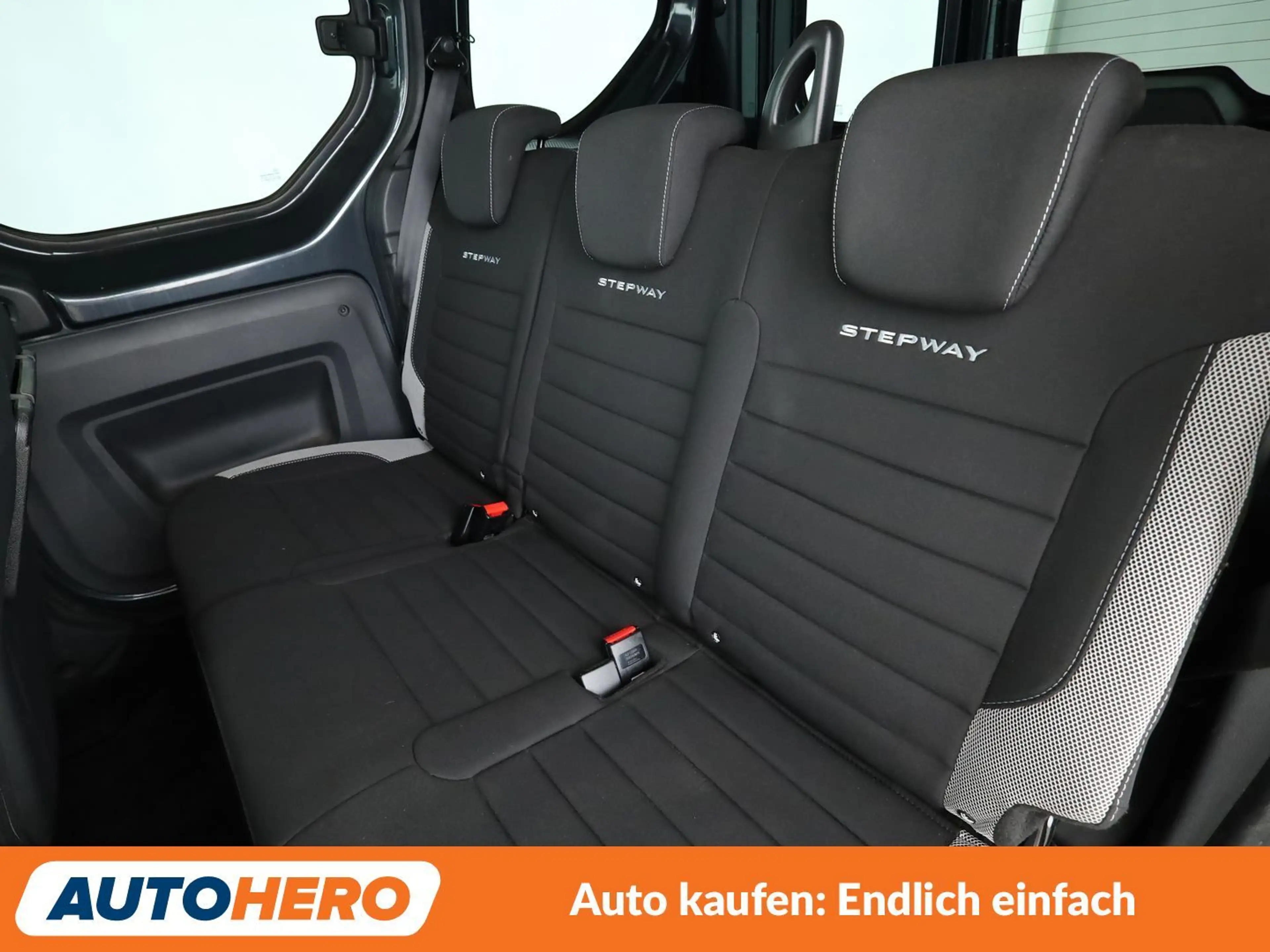Dacia Dokker 1.5 Blue dCi Stepway Plus*NAVI*TEMPO*PDC* — photo 14