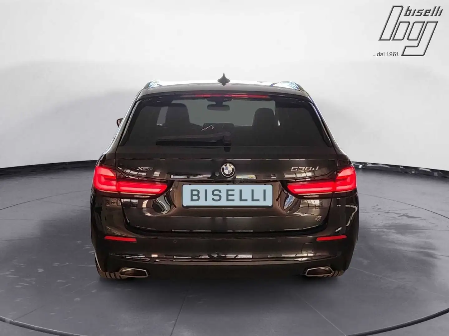BMW 530 530d Touring Mhev 48V xdrive Business auto Nero - 2