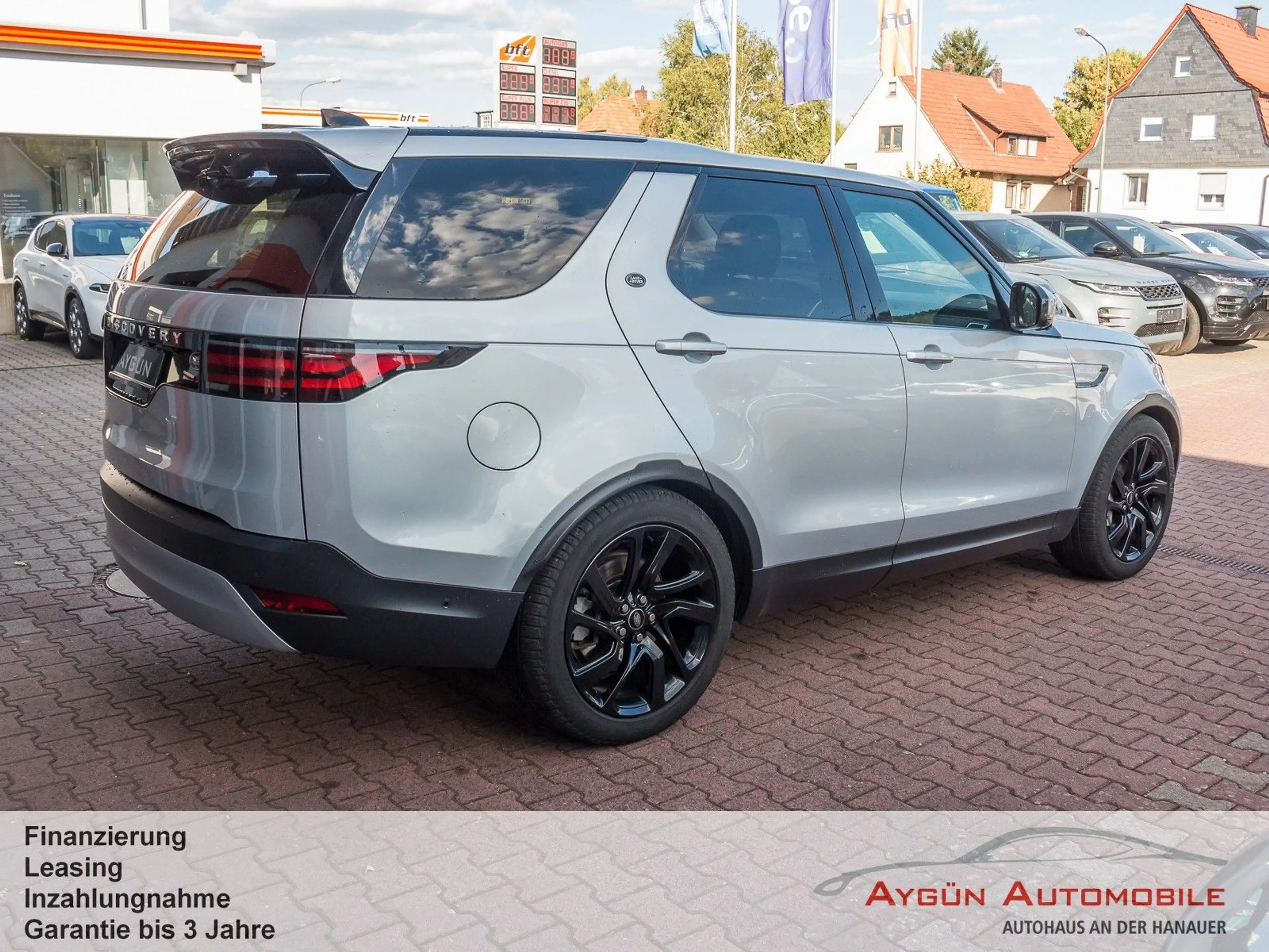 Land Rover Discovery D250 AWD*Panorama*AHK*Winter-Paket* — photo 6