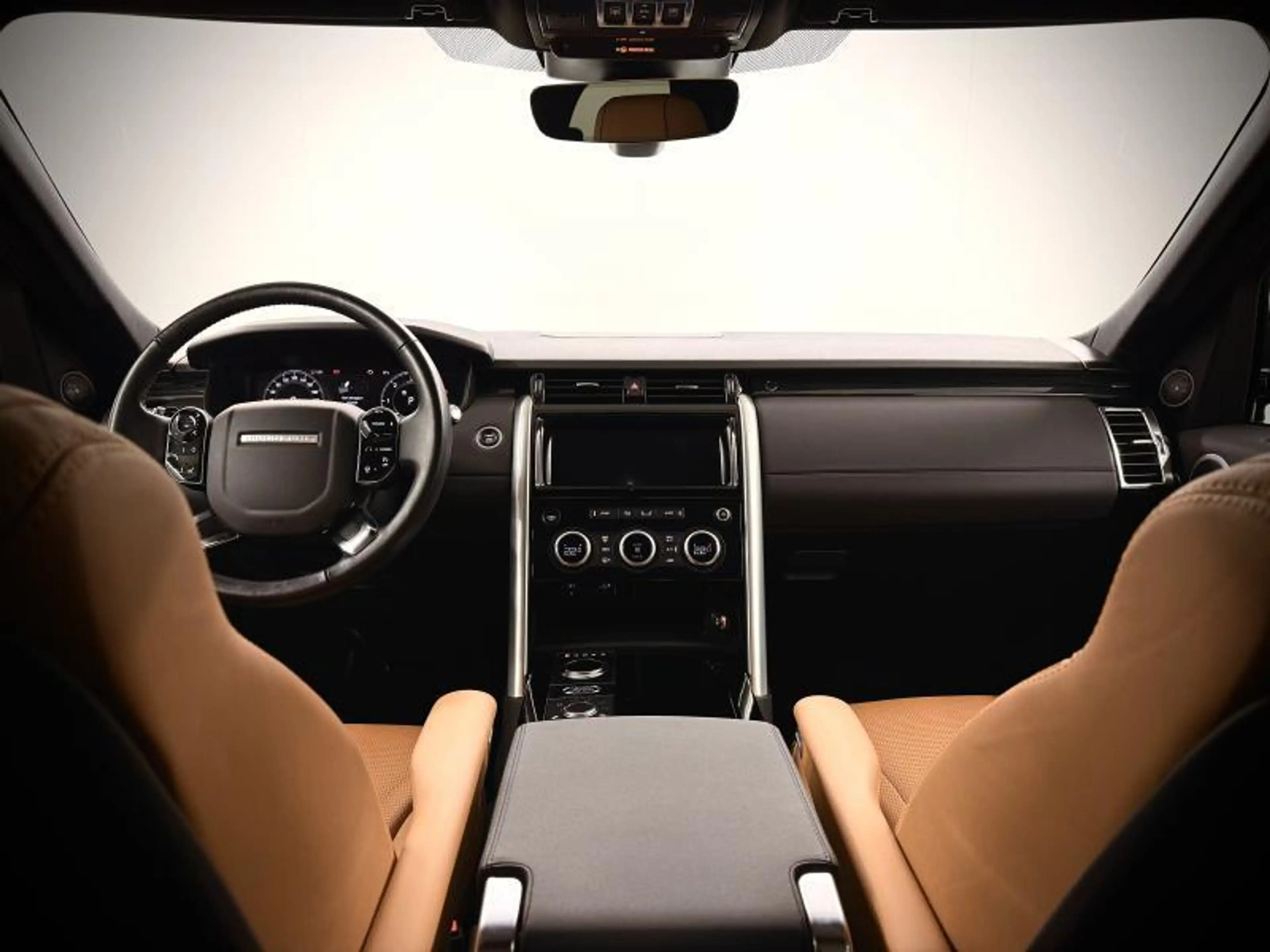 Land Rover Discovery D240 HSE - 7 zitplaatsen — photo 15
