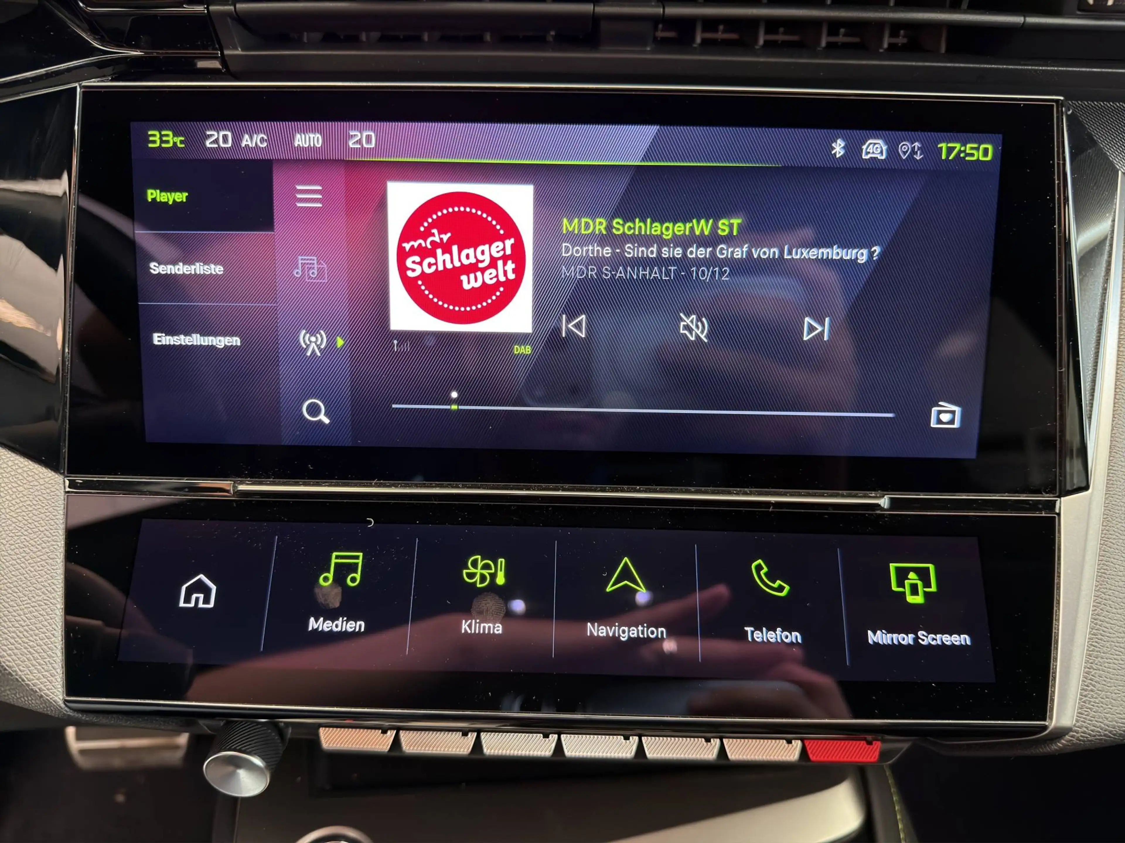 Peugeot 408 GT 1.2 130 EAT8 PureTech EURO 6e — photo 10