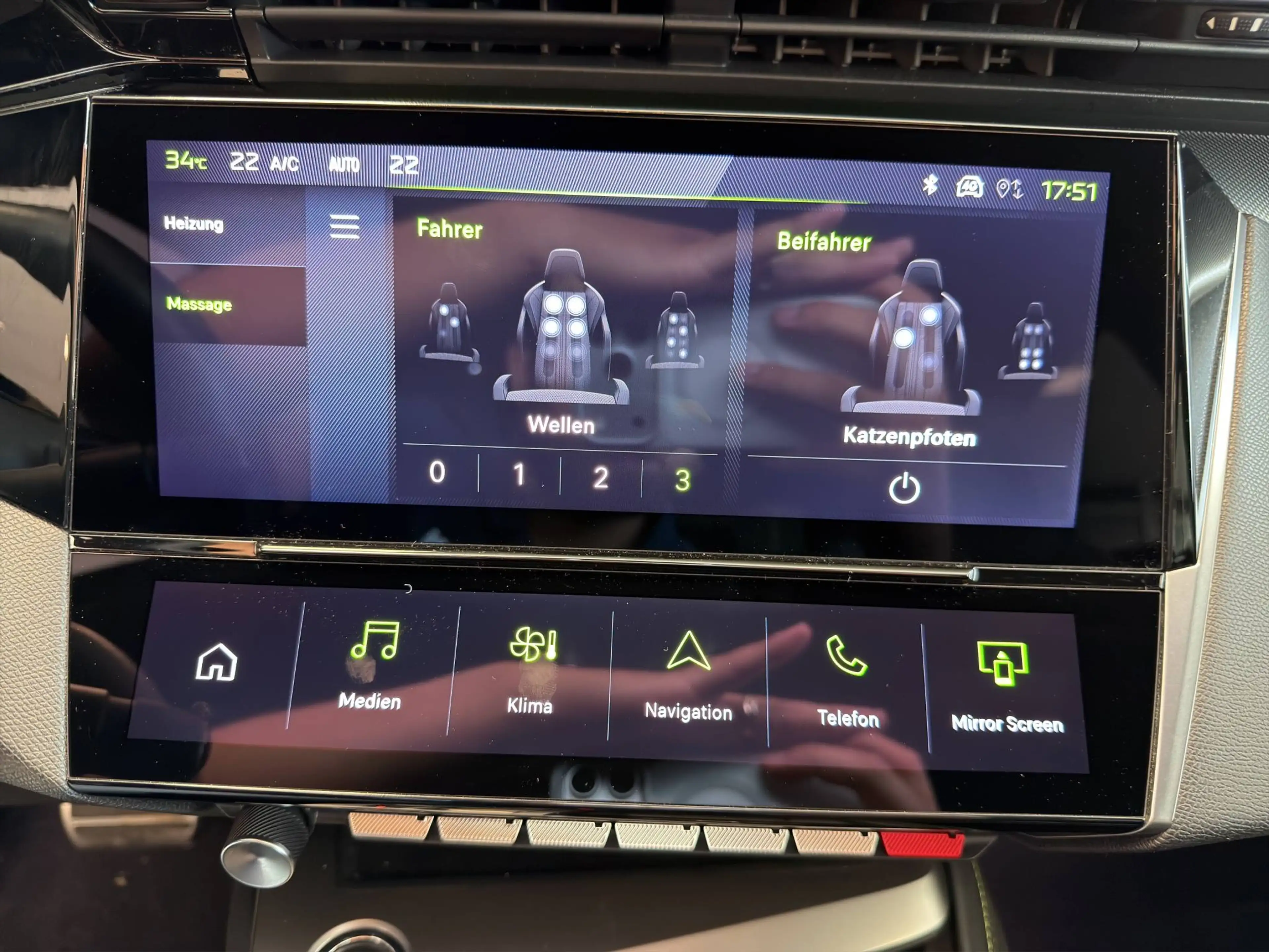 Peugeot 408 GT 1.2 130 EAT8 PureTech EURO 6e — photo 13