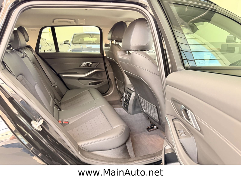 BMW 318 d FACELIFT/Aut/SportSitze/HeadUp/AHK/CAM/SPUR — photo 13