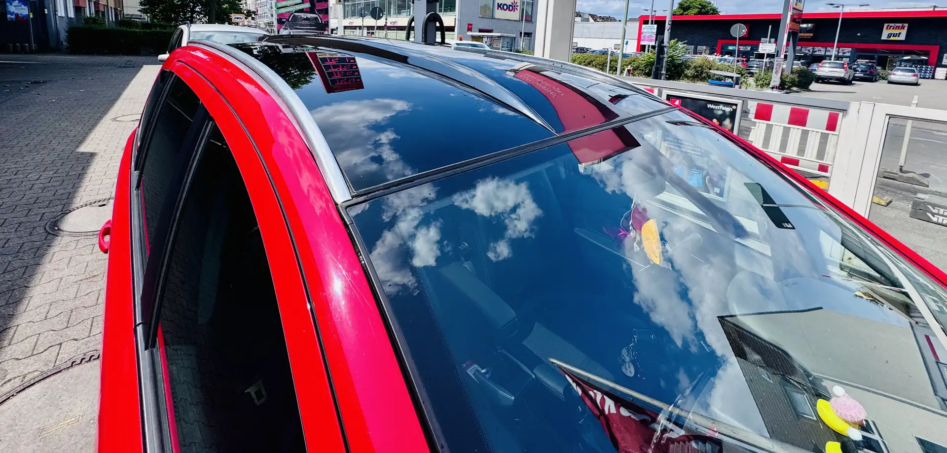 Opel Zafira Innovation "110 Jahre" Rouge - 1