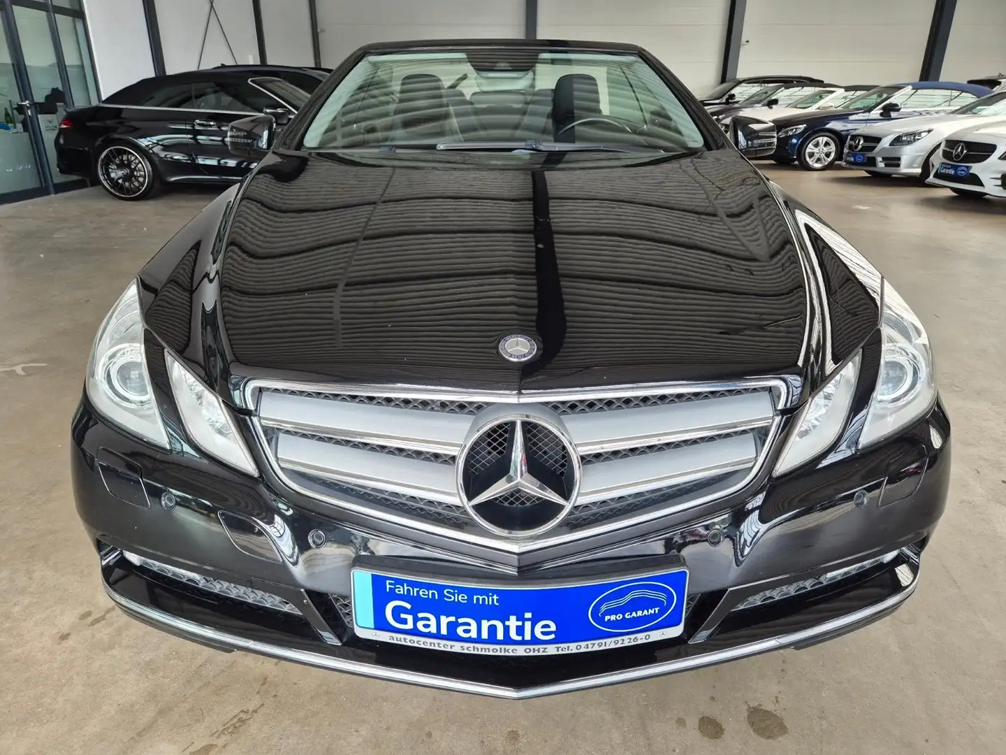 Mercedes-Benz E 350 CGI CABRIO AMG 18´ALU LEDER NAVI XENON SHZ Black - 2