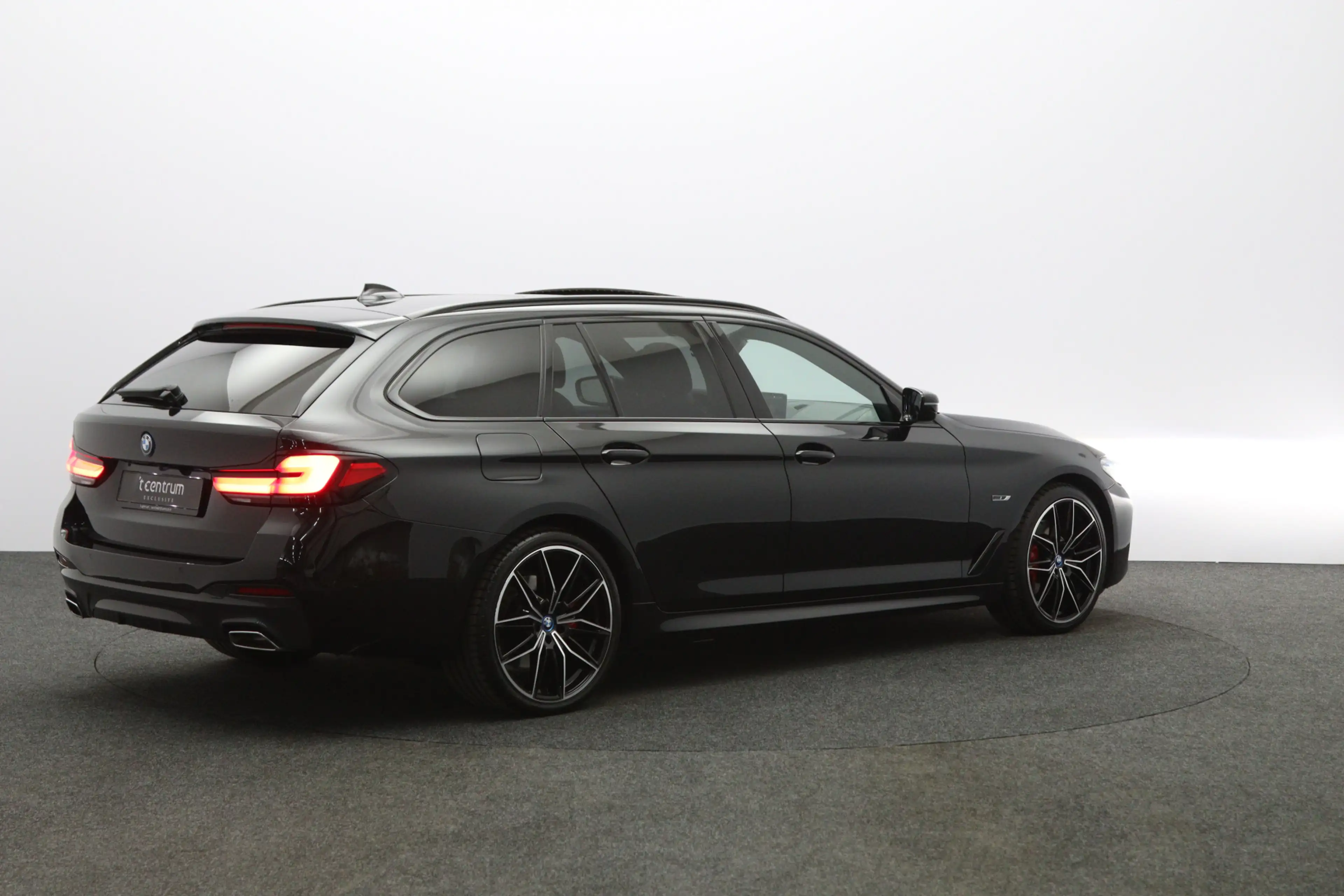 BMW 530 5-serie Touring 530e 293 PK Business Edition Plus — photo 12