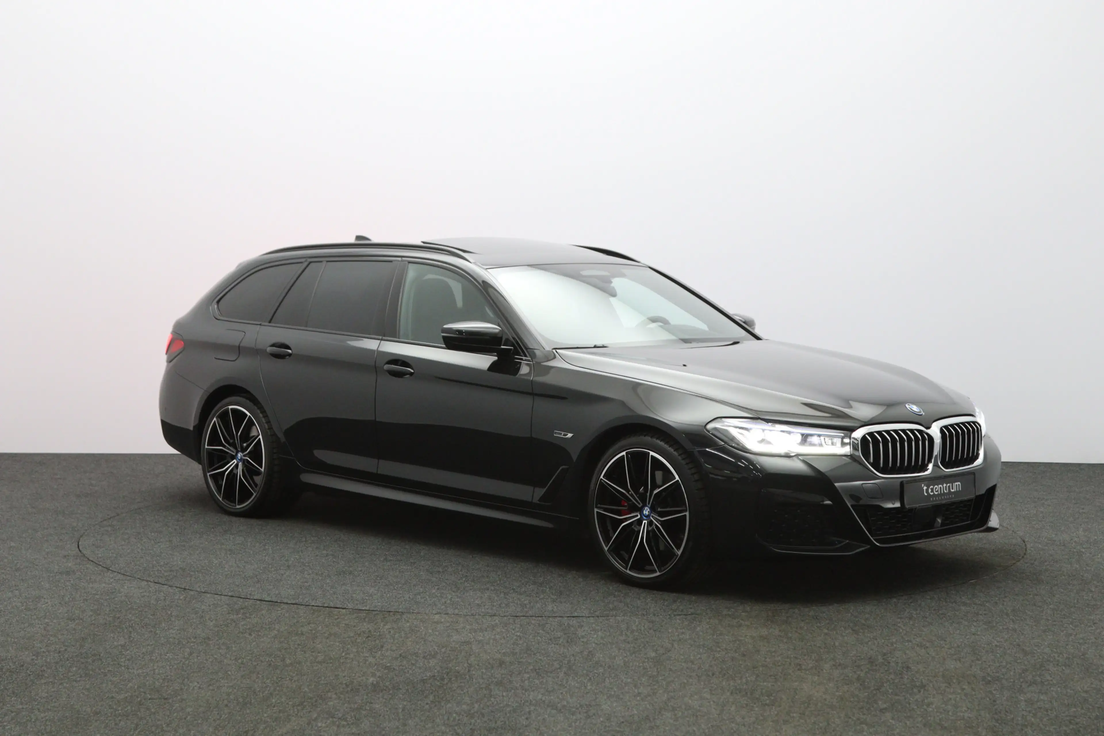 BMW 530 5-serie Touring 530e 293 PK Business Edition Plus — photo 4