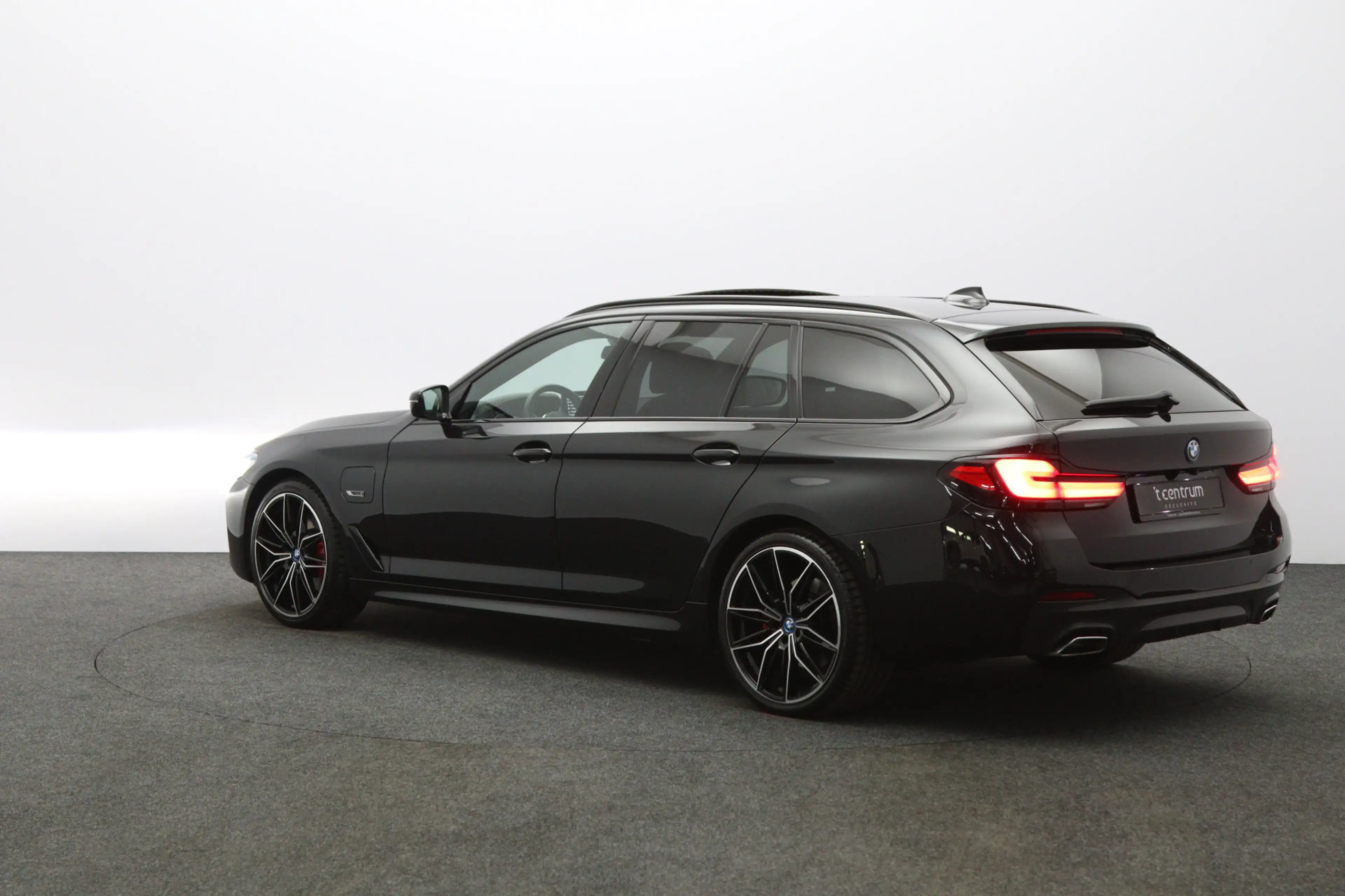BMW 530 5-serie Touring 530e 293 PK Business Edition Plus — photo 10