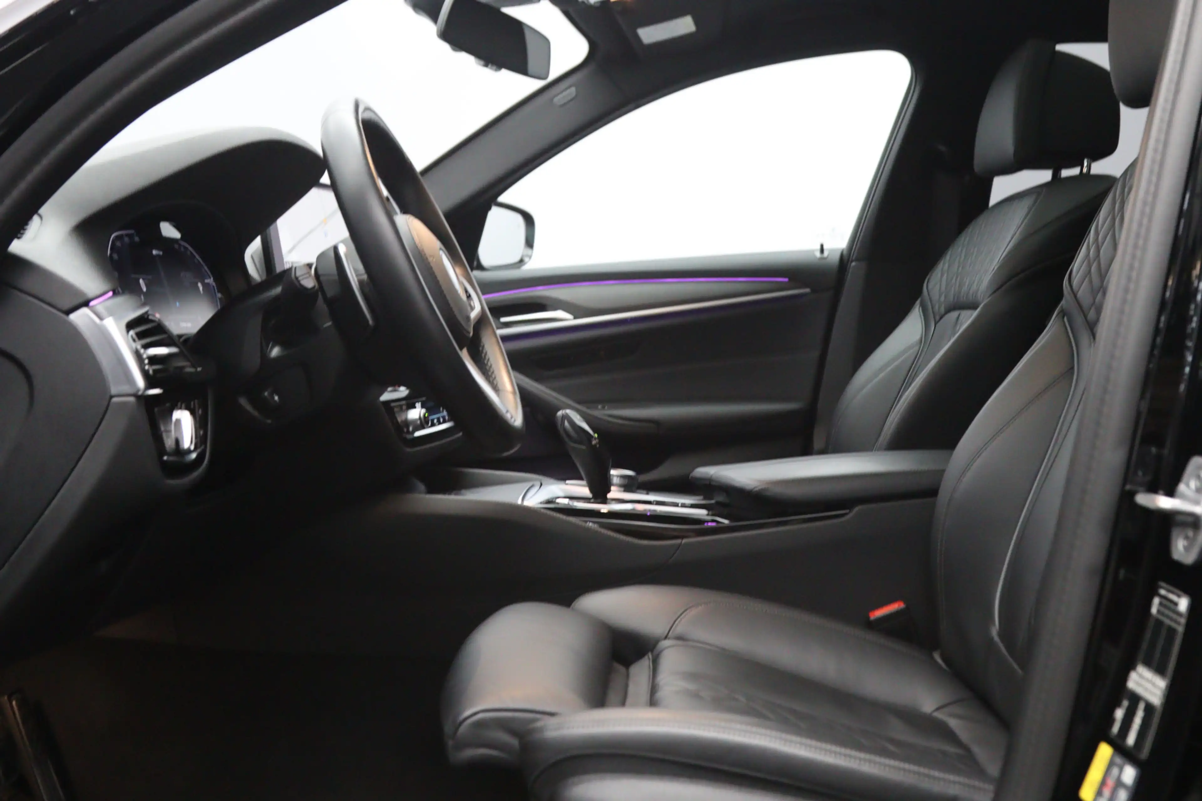 BMW 530 5-serie Touring 530e 293 PK Business Edition Plus — photo 8