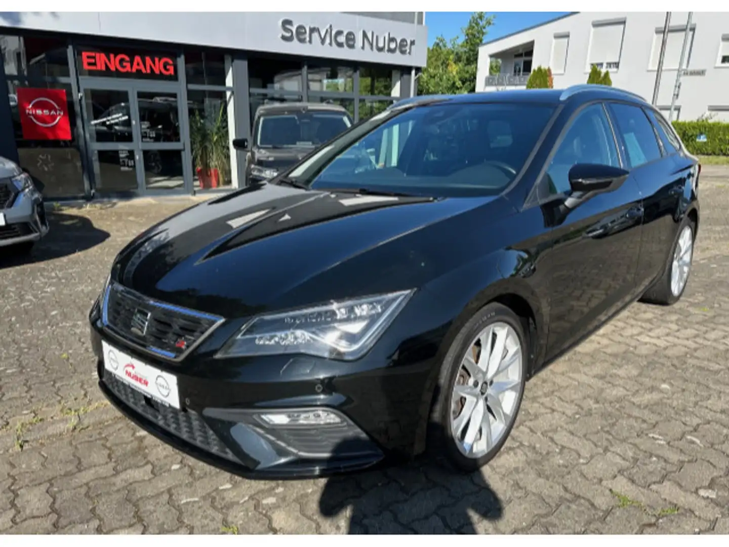 SEAT Leon 1,5TSI Sportstourer FR Automatik LED Leder Noir - 2