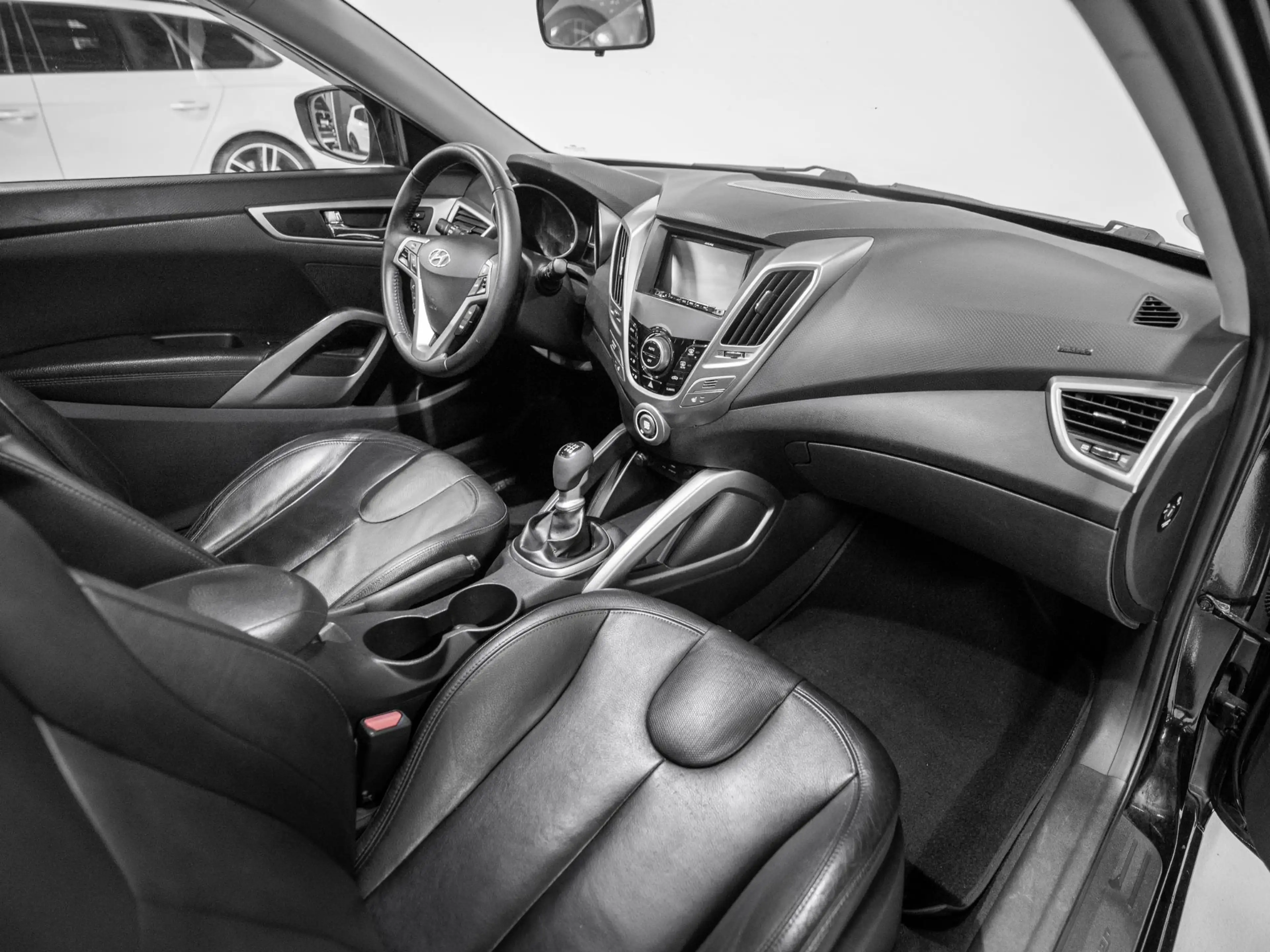 Hyundai VELOSTER 1.6 GDI i-Motion Leer Stoelv Cruise Cam — photo 13